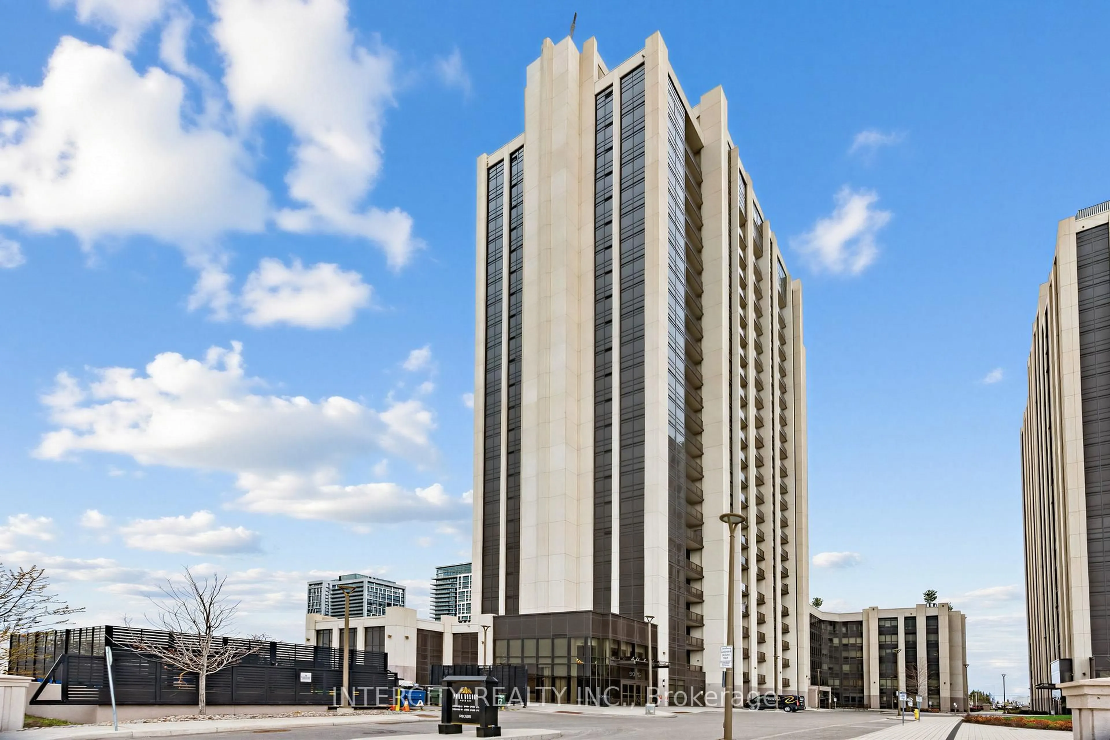 Unknown for 9075 Jane St #210, Vaughan Ontario L4K 0L7
