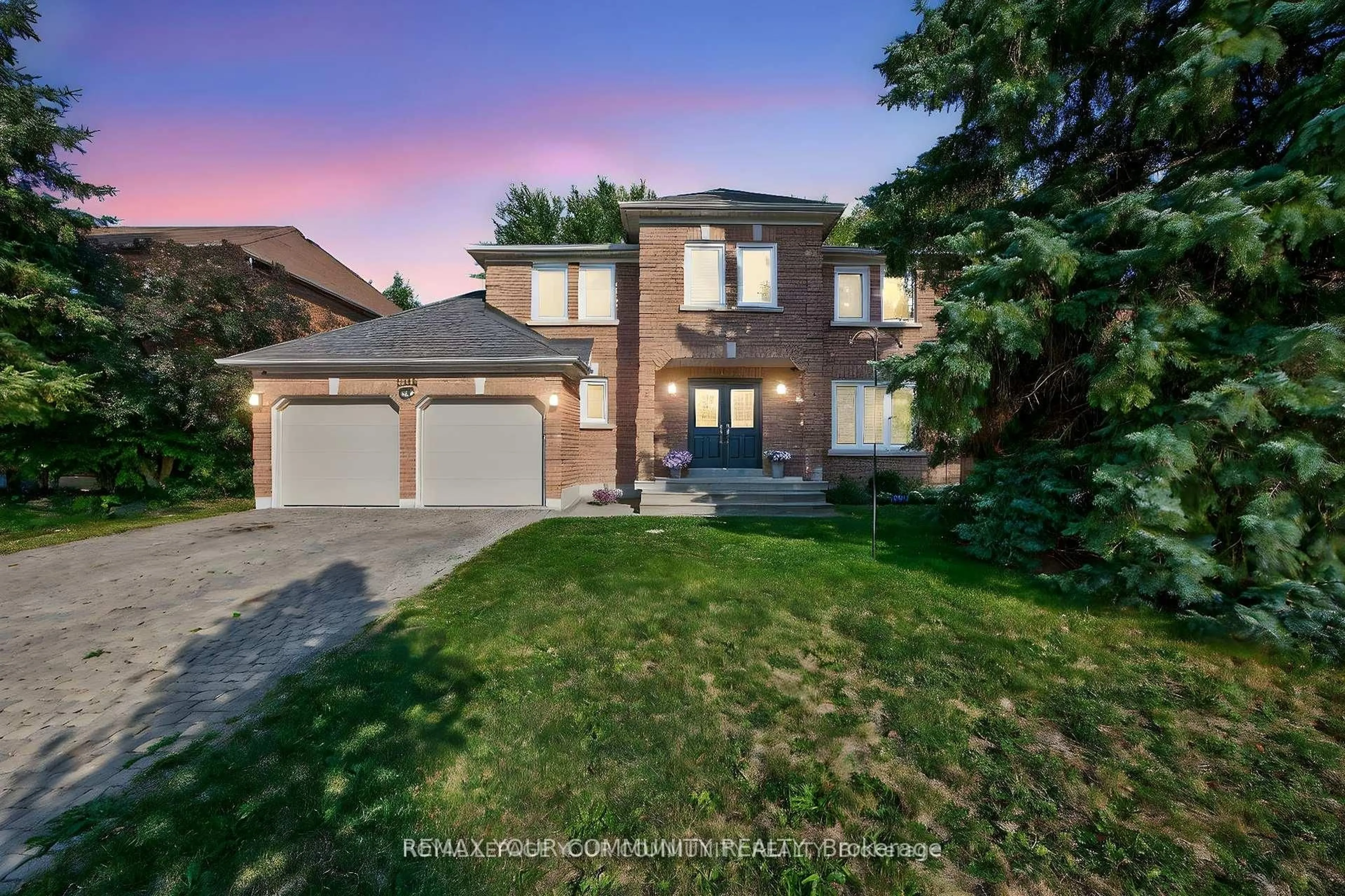 Home with brick exterior material, street for 684 Exceller Circ, Newmarket Ontario L3X 1P4