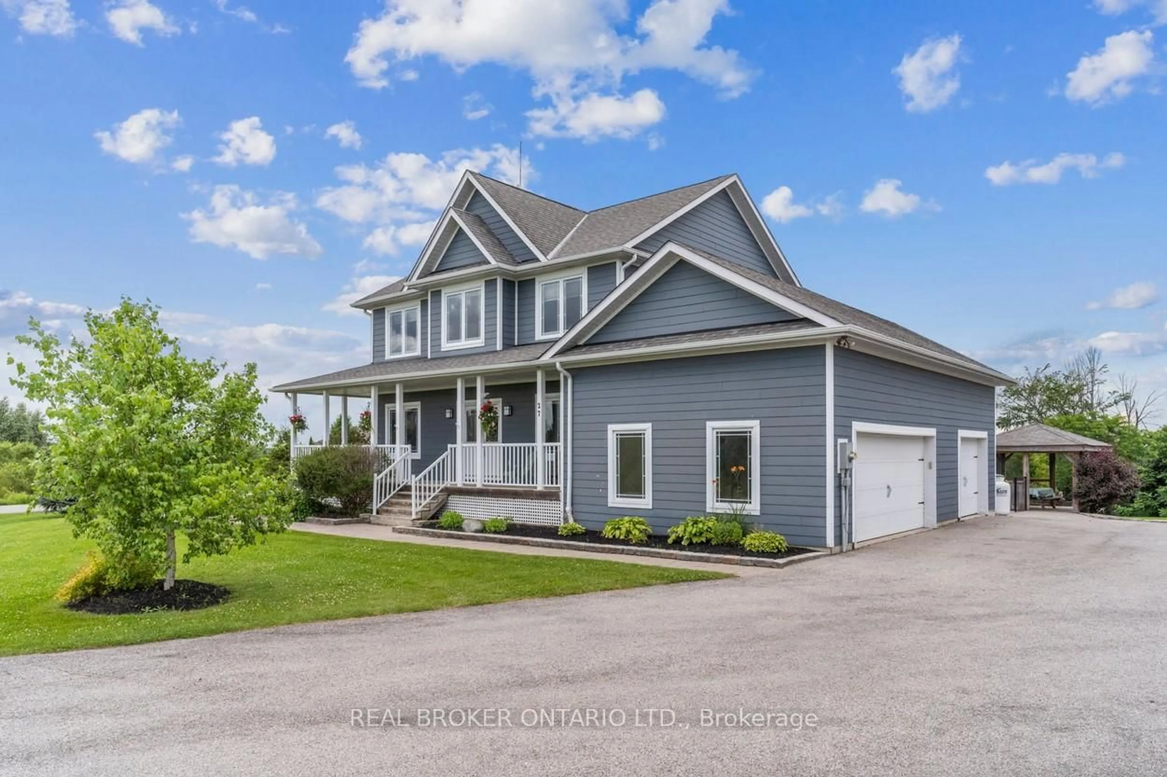 Home with vinyl exterior material, unknown for 27 Bagshaw Cres, Uxbridge Ontario L9P 0A9