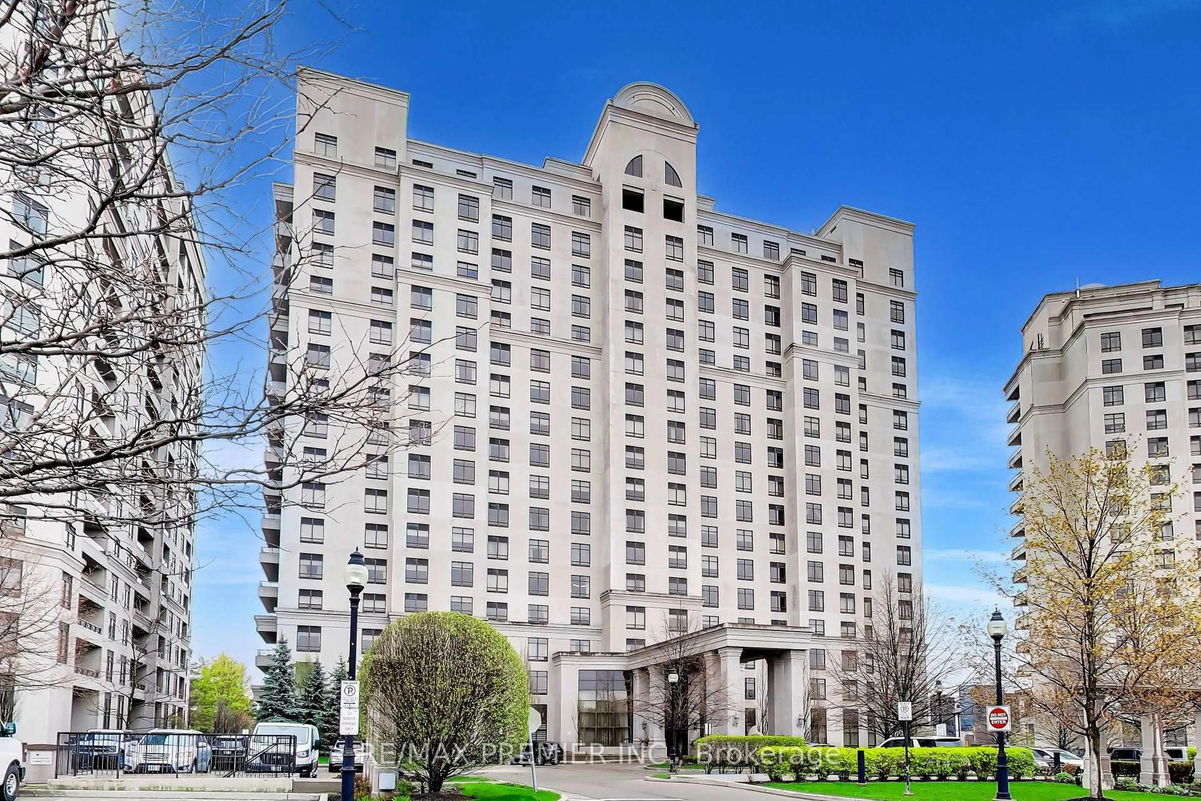 Unknown for 9245 Jane St #1106, Vaughan Ontario L6A 1H7