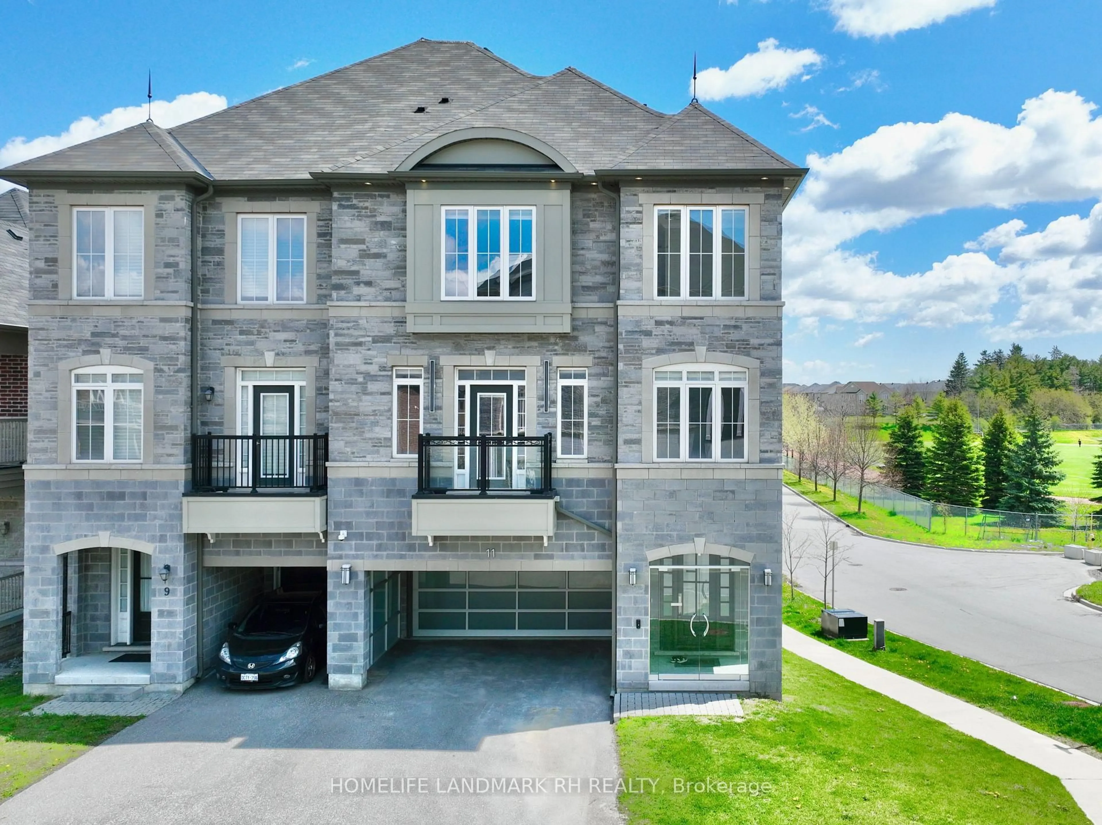 Home with brick exterior material, street for 11 Lorne Glen St, Markham Ontario L6C 0Z4