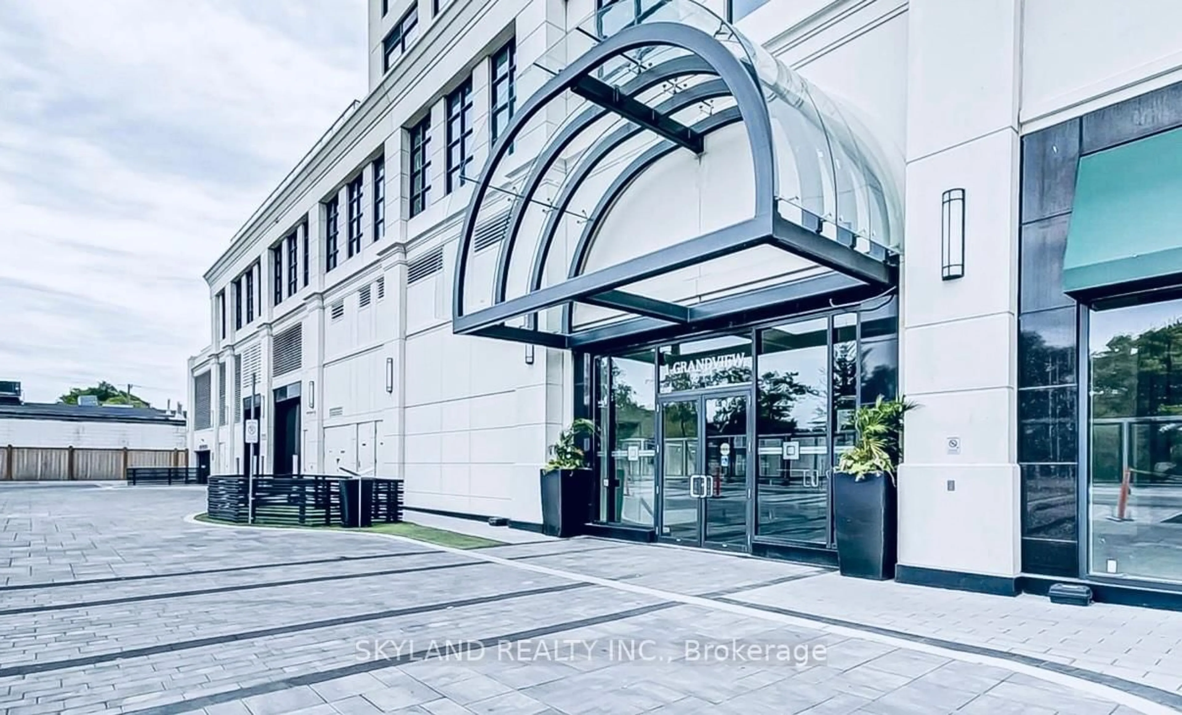 Indoor foyer for 1 Grandview Ave #911, Markham Ontario L3T 0G7