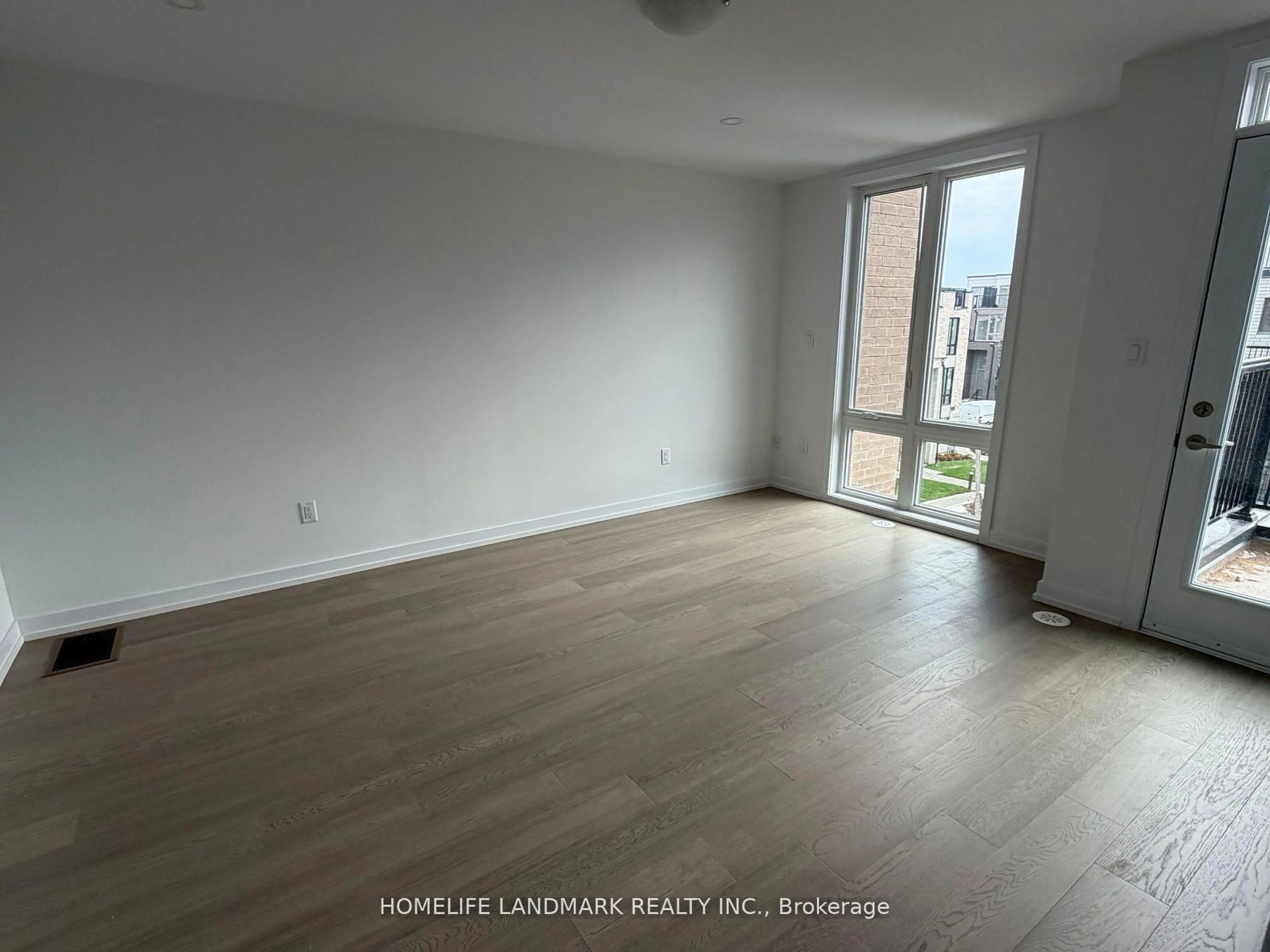 A pic of a room for 57 Jefferson Sdrd, Richmond Hill Ontario L4E 1M1