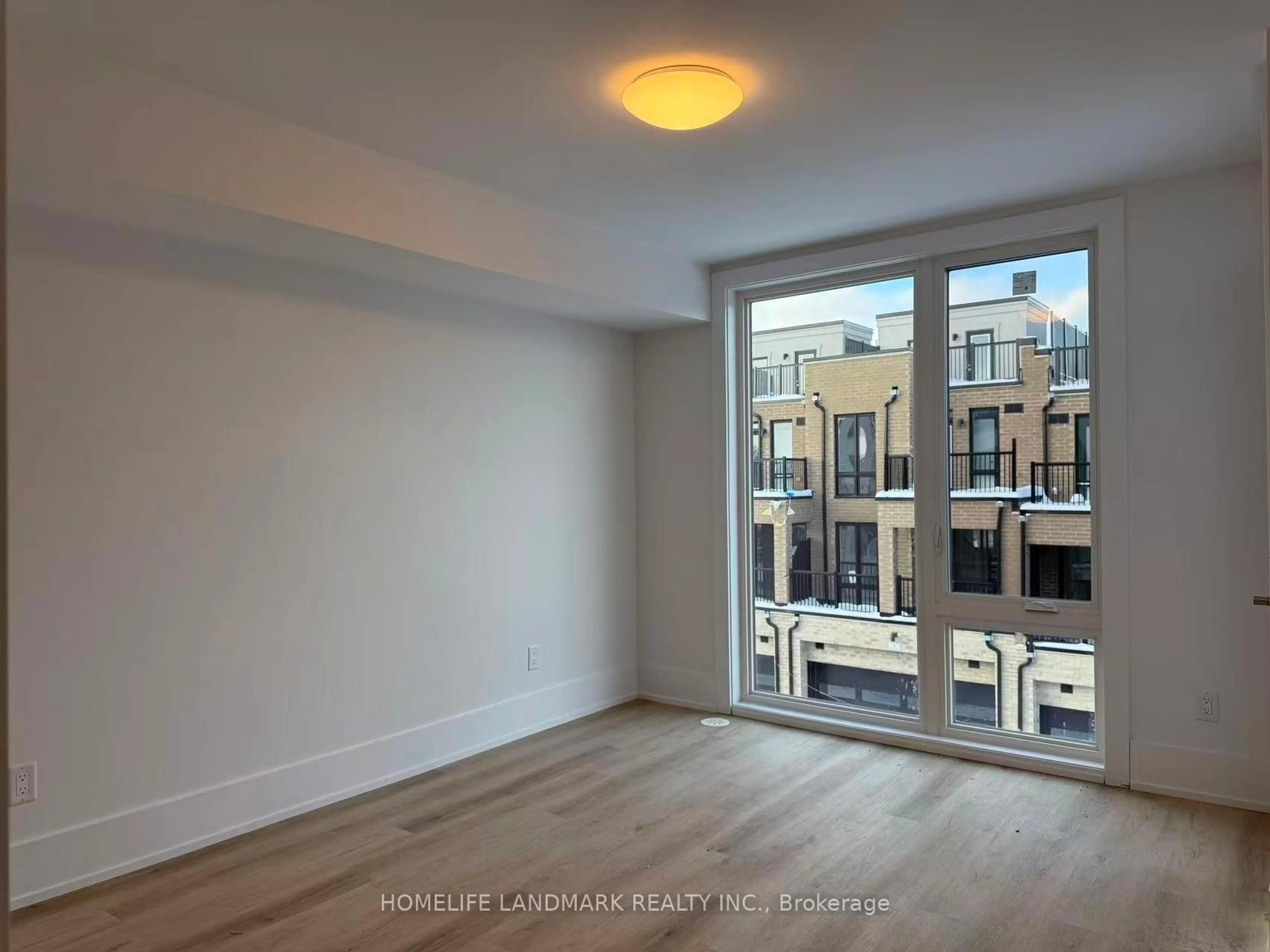 A pic of a room for 11 Kerns Lane, Richmond Hill Ontario L4E 1M1