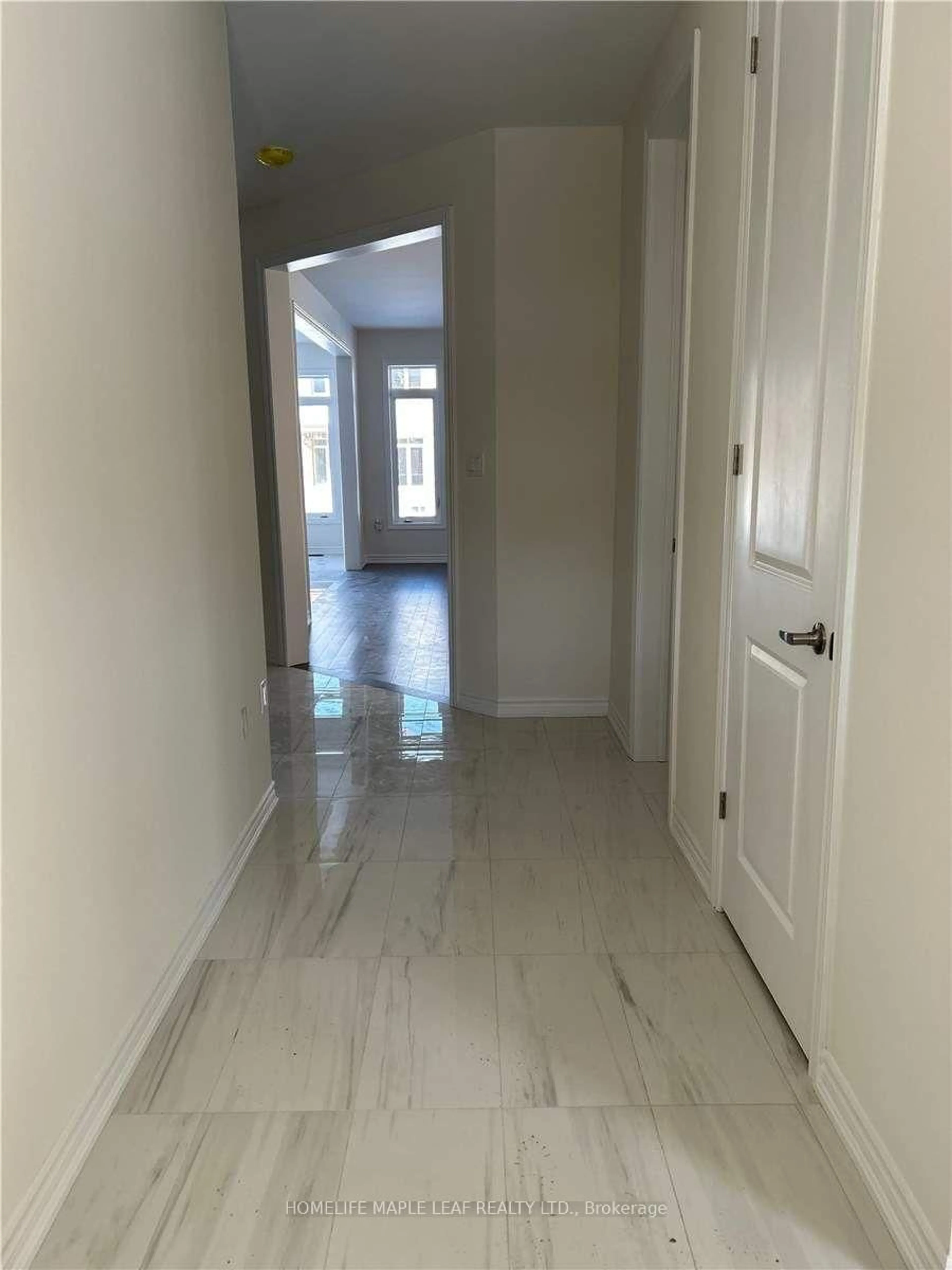Unknown for 177 Ferragine Cres, Bradford West Gwillimbury Ontario L3Z 4K1
