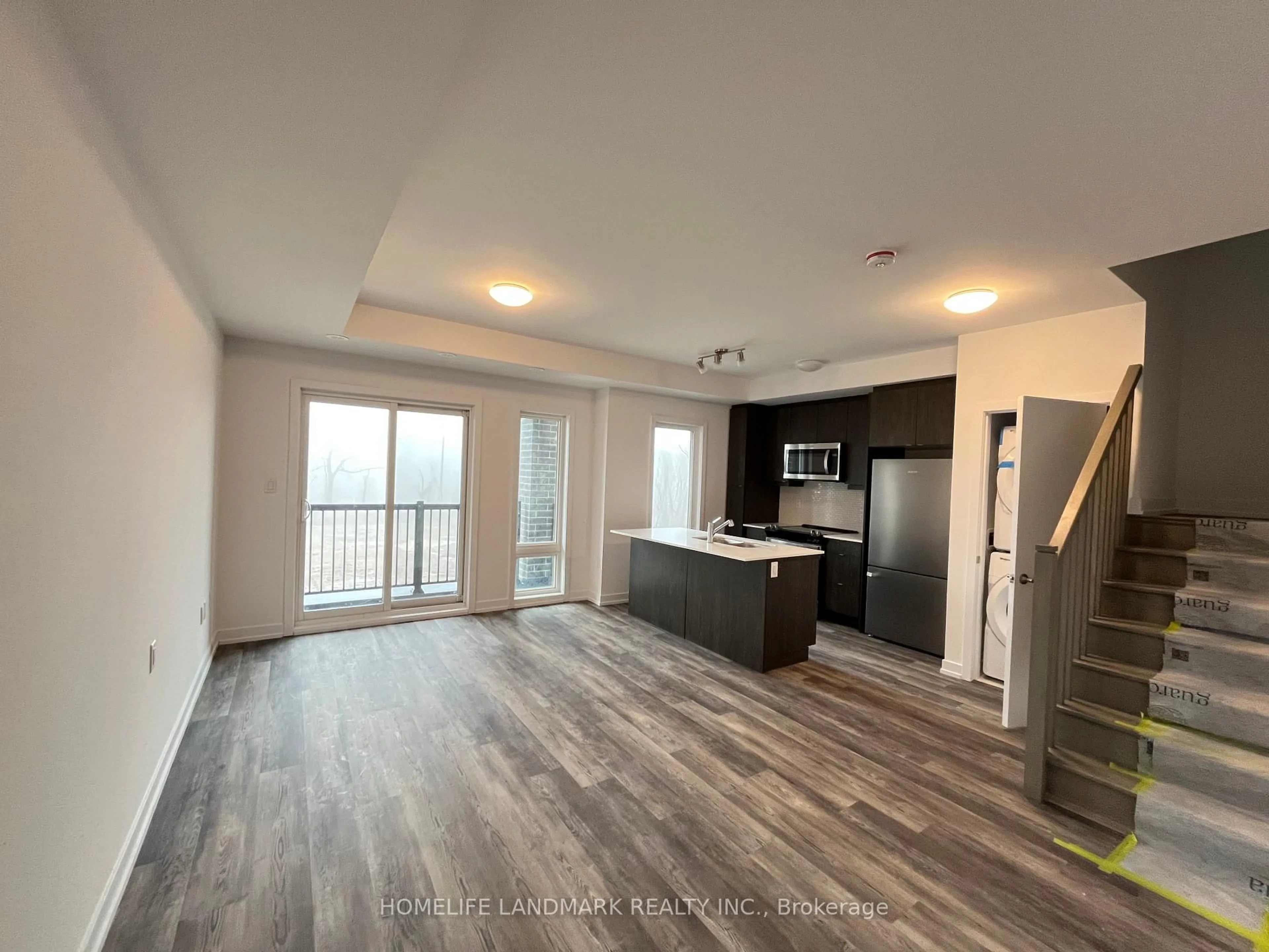 A pic of a room for 3 Bancroft Lane #206, Richmond Hill Ontario L4E 1M1