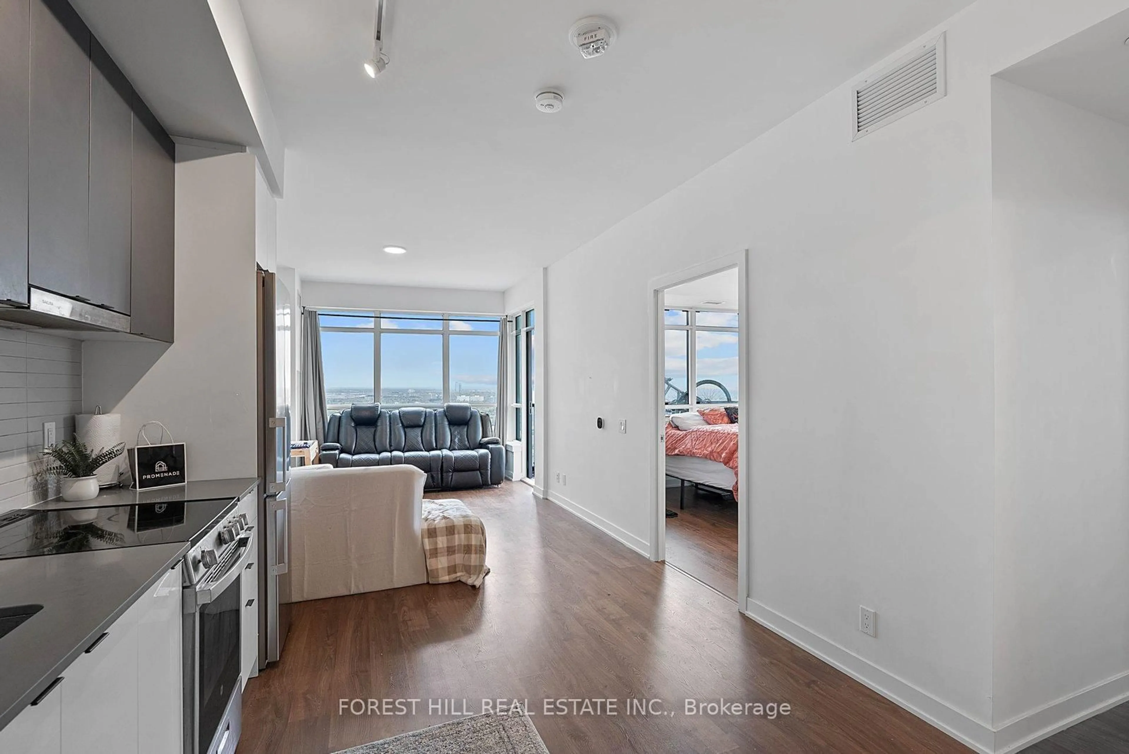 A pic of a room for 50 Upper Mall Way #2311, Vaughan Ontario L4J 0L8