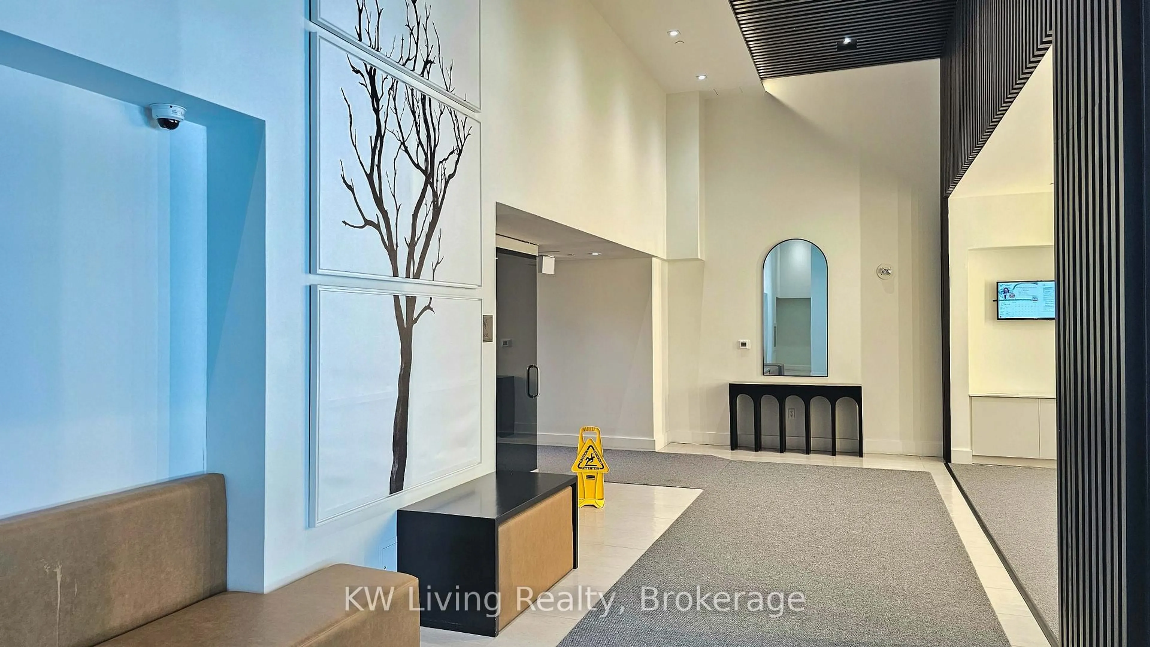 Indoor foyer for 3 Rosewater St #1109, Richmond Hill Ontario L4C 5T6