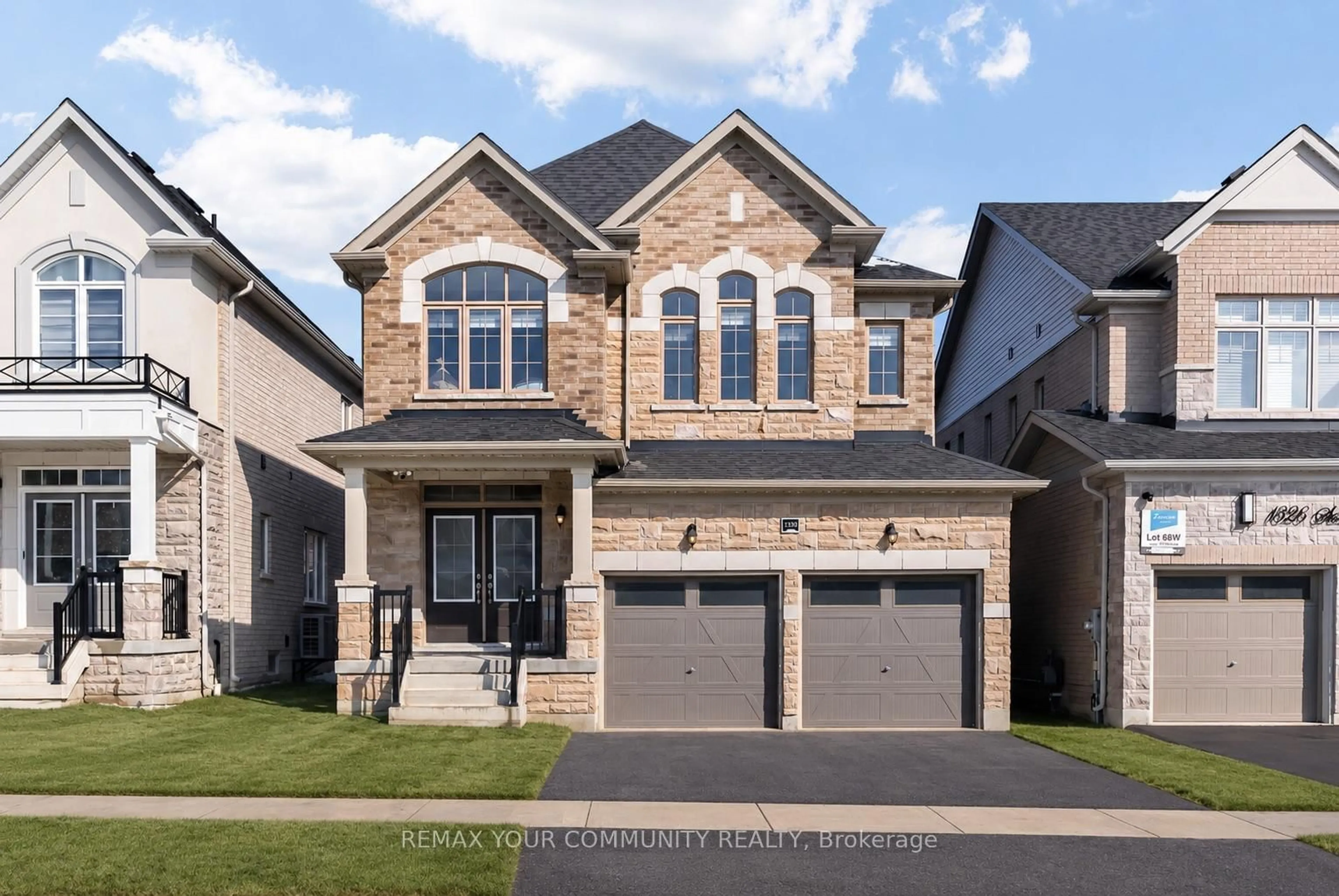 Home with brick exterior material, street for 1330 Stevens Rd, Innisfil Ontario L9S 0P4
