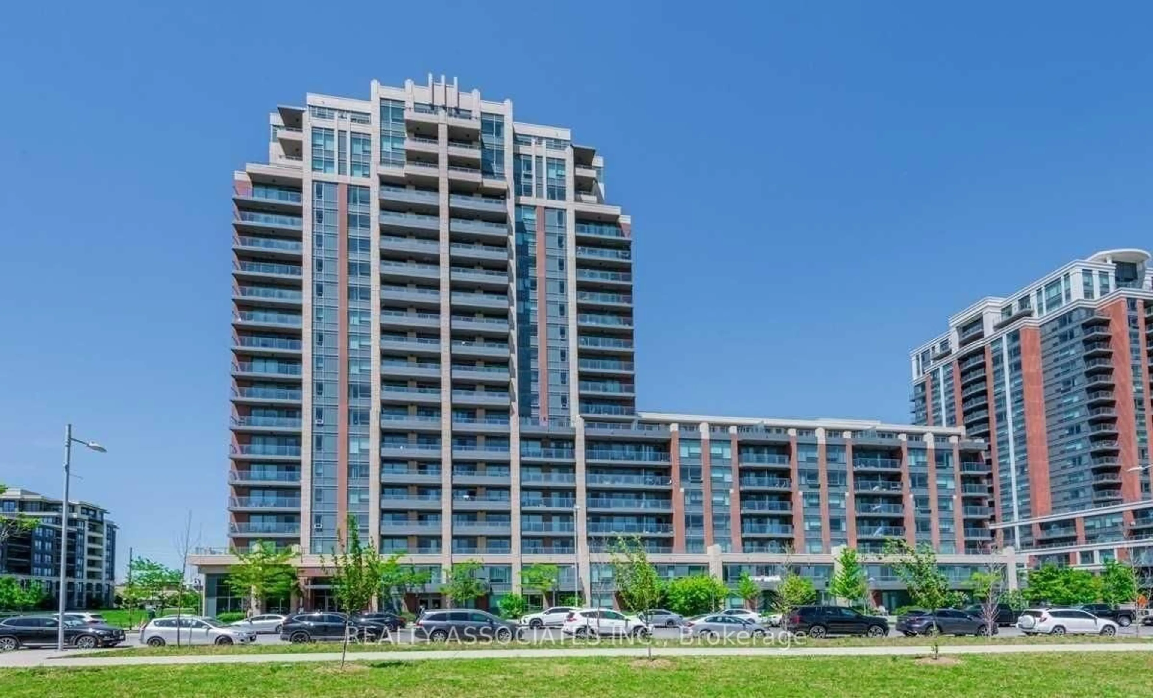 Unknown for 18 Uptown Dr #721, Markham Ontario L3R 5M5