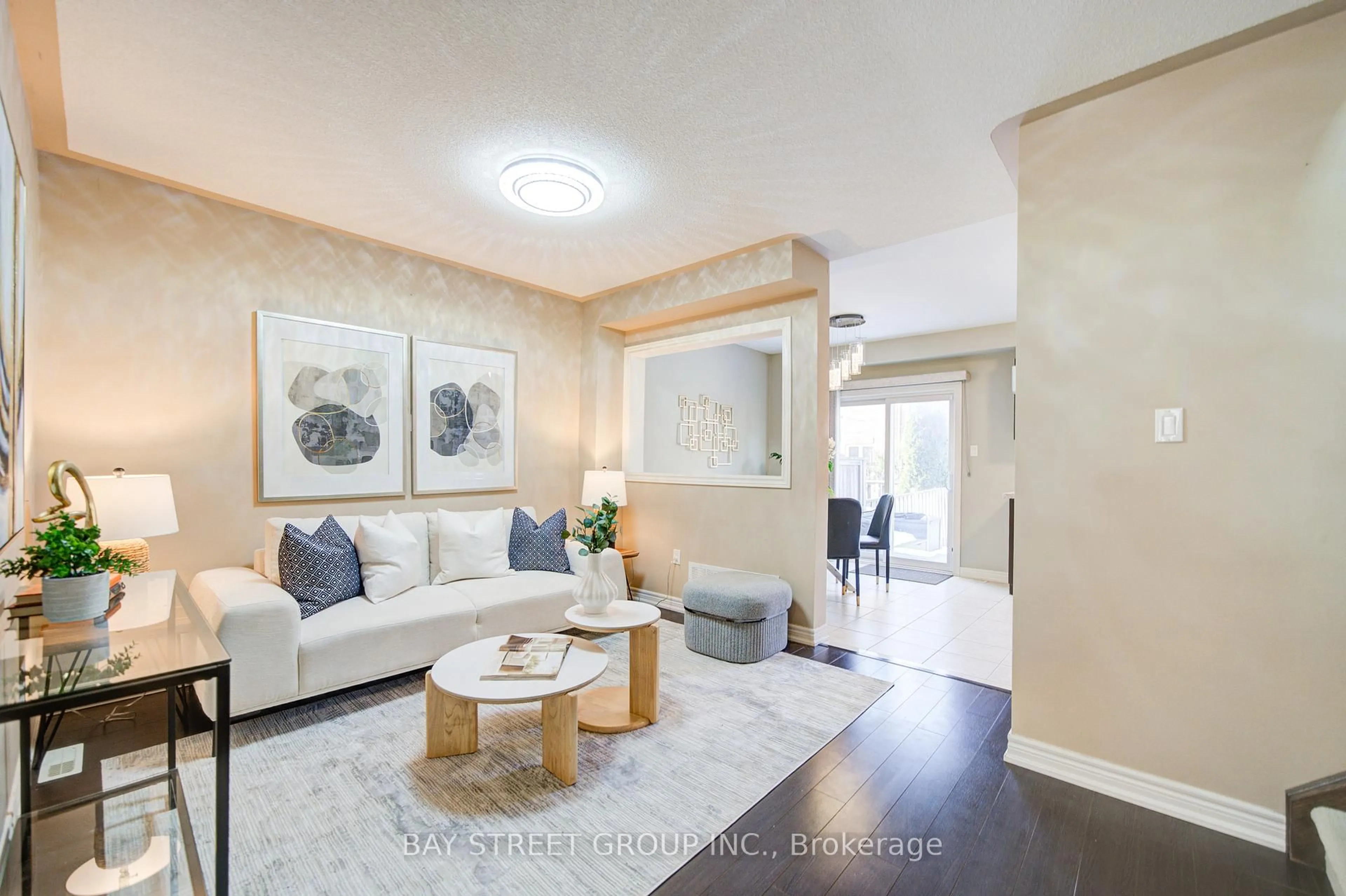 Living room with furniture, unknown for 22 Latitude Lane, Whitchurch-Stouffville Ontario L4A 0T1