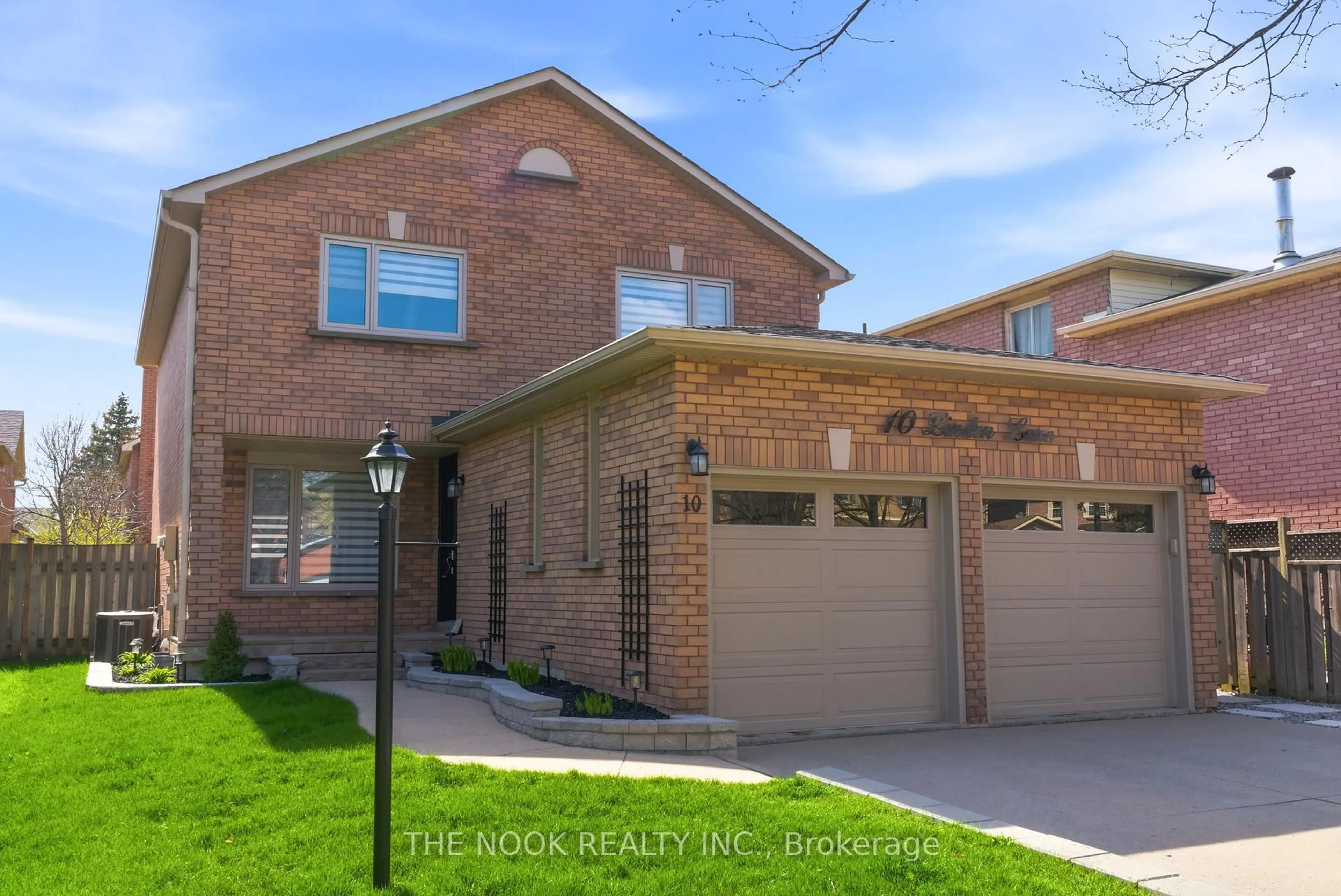 Home with brick exterior material, street for 10 Linden Lane, Whitchurch-Stouffville Ontario L4A 5S1