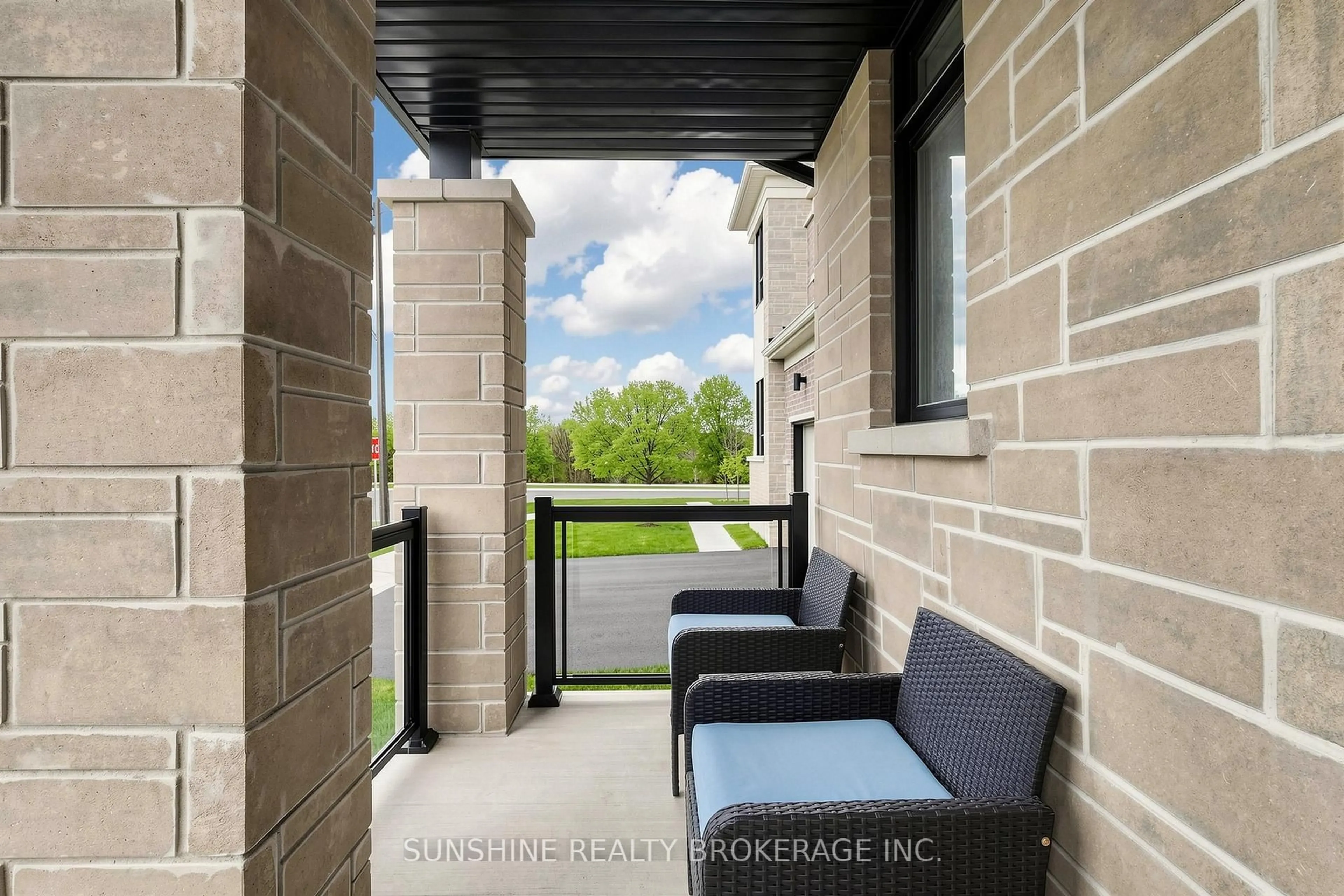 Patio, water/lake/river/ocean view for 2 George Roman Ave, Markham Ontario L6C 3L9