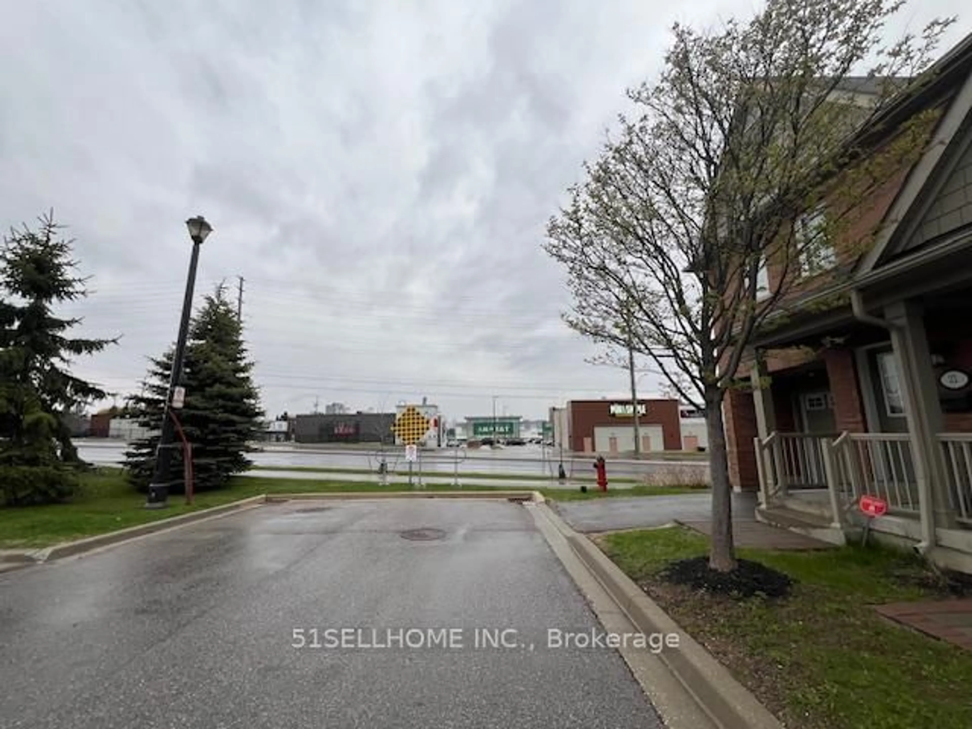 Unknown for 17 Winn Pl, Aurora Ontario L4G 0S2