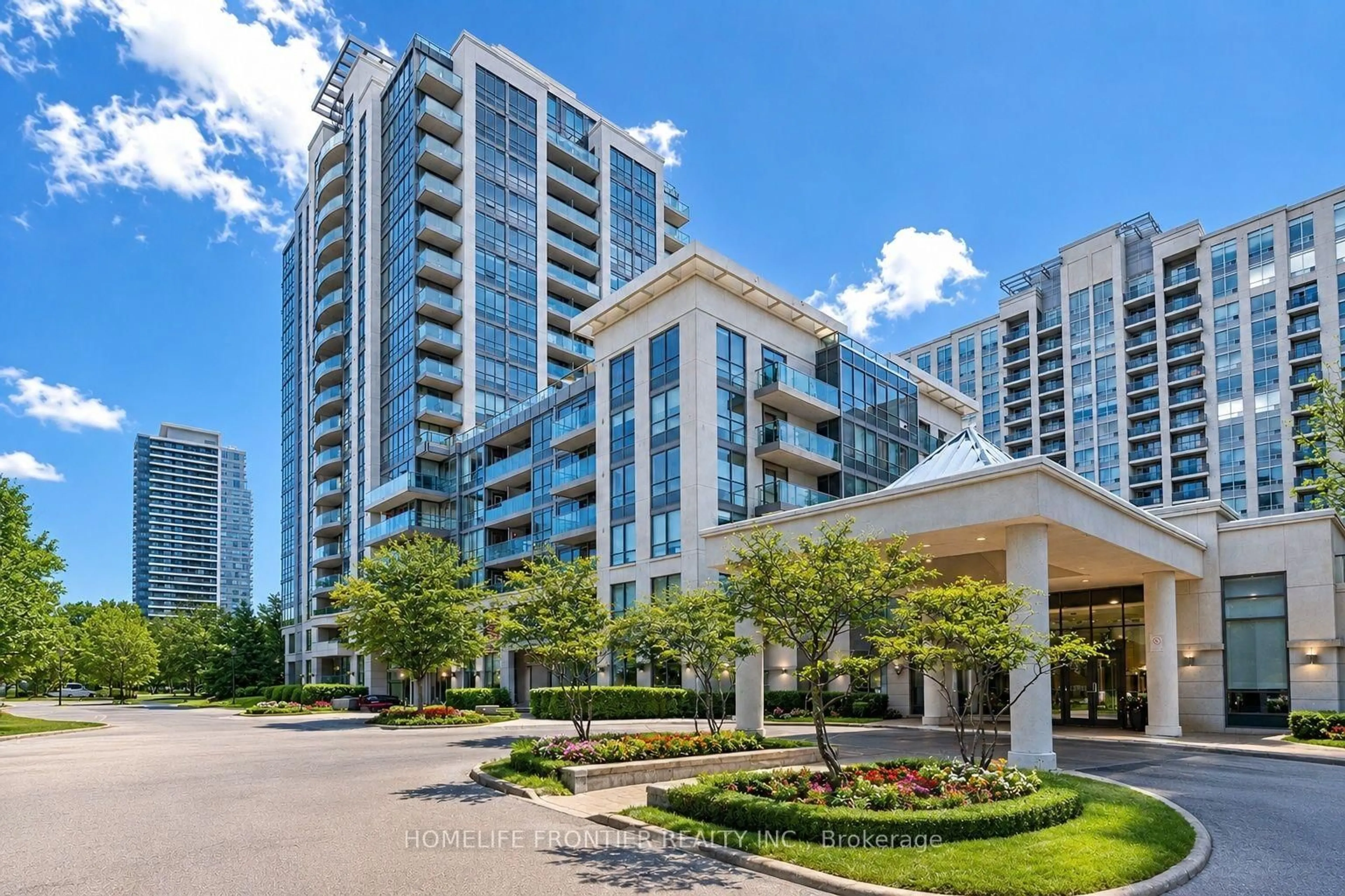 Indoor foyer for 20 North Park Rd #509, Vaughan Ontario L4J 0G7
