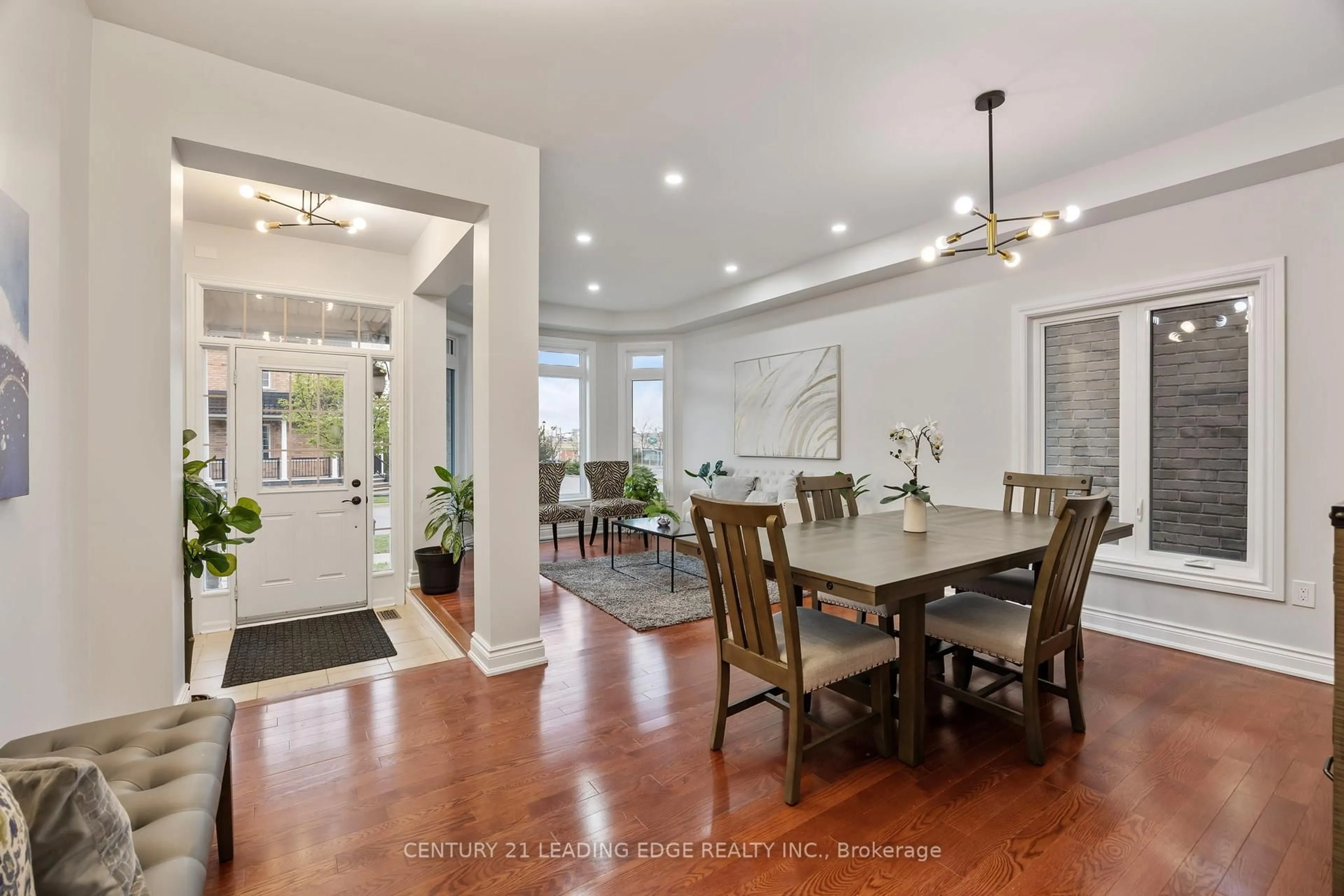 Dining room, unknown for 114 Stonechurch Cres, Markham Ontario L6B 0J2