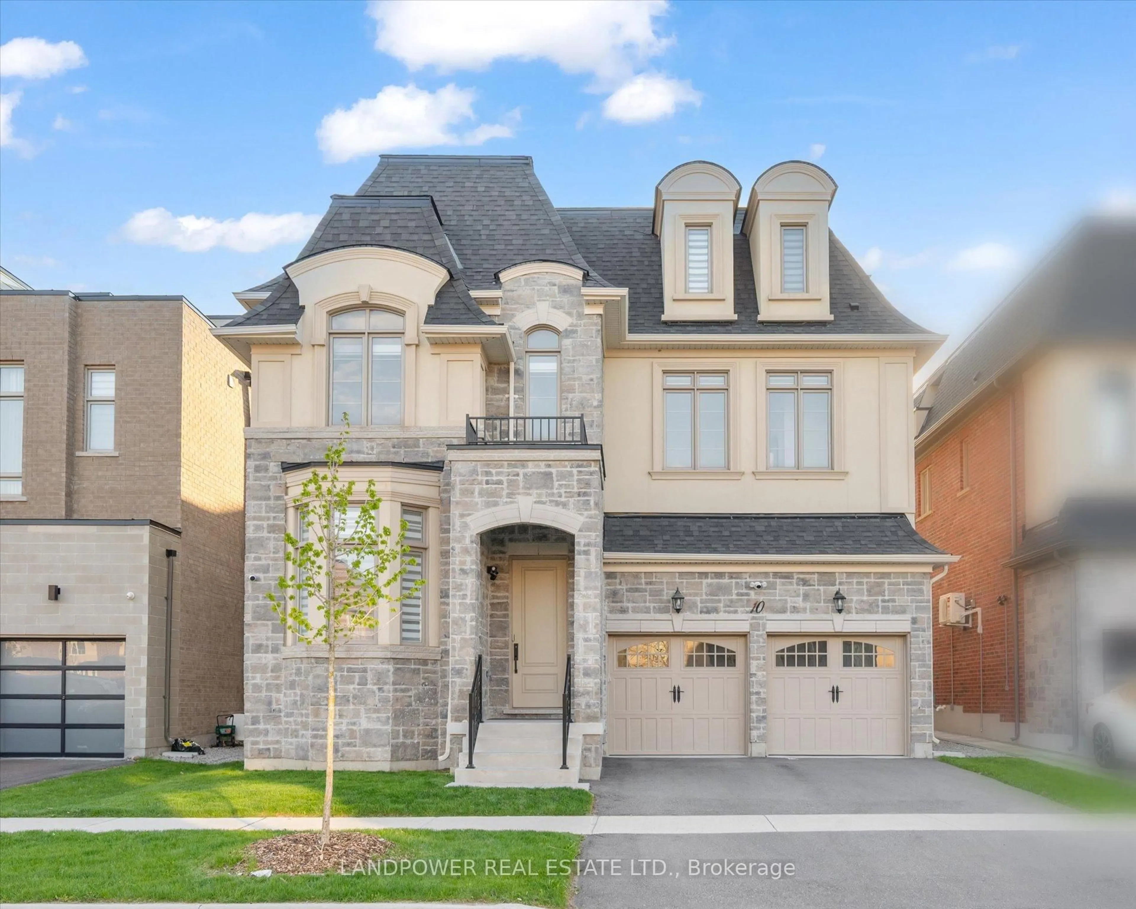 Home with brick exterior material, street for 10 Solar St, Richmond Hill Ontario L4C 4Z1