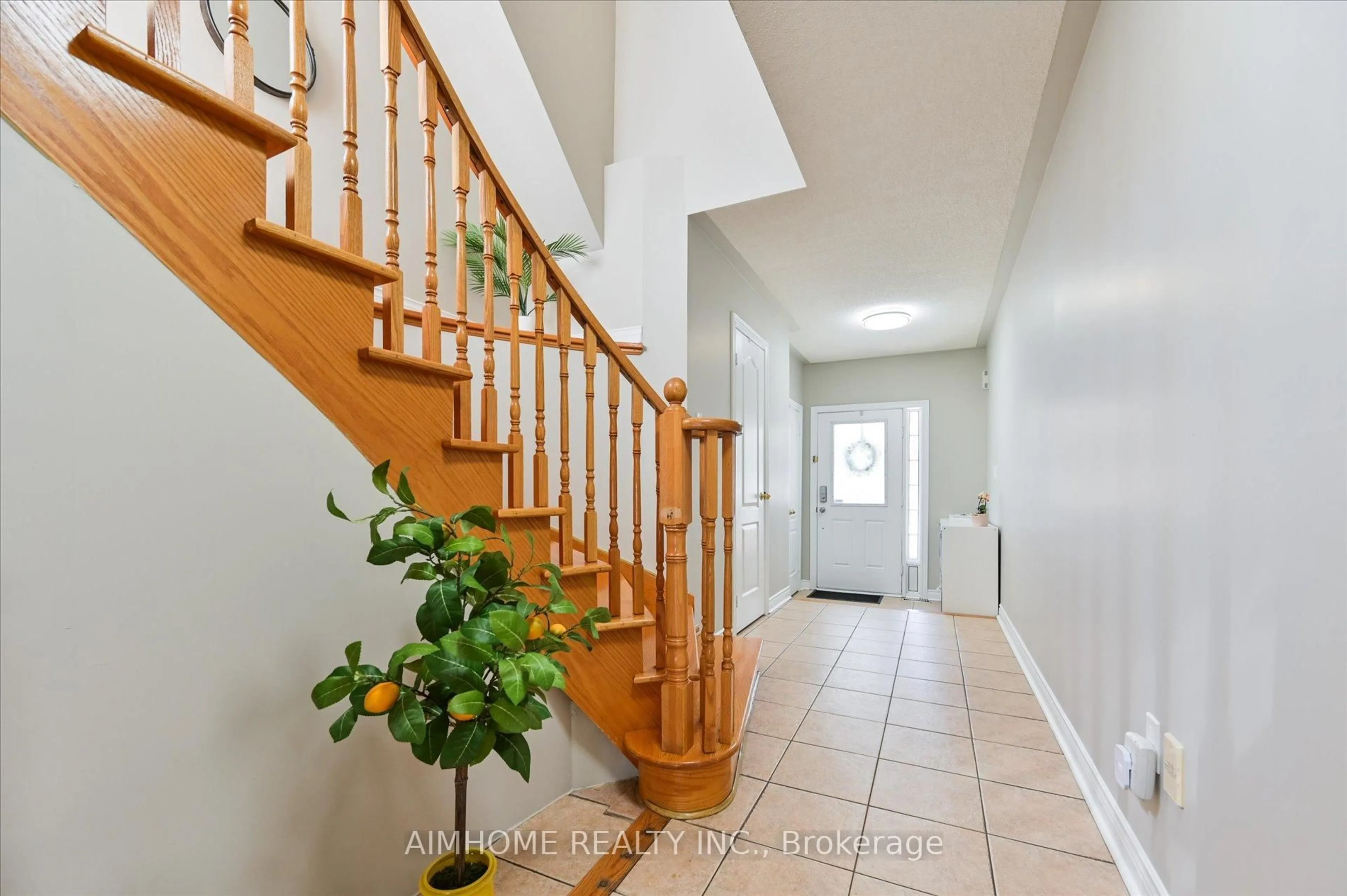 Unknown for 12 Boxhill Rd, Markham Ontario L3S 4R1