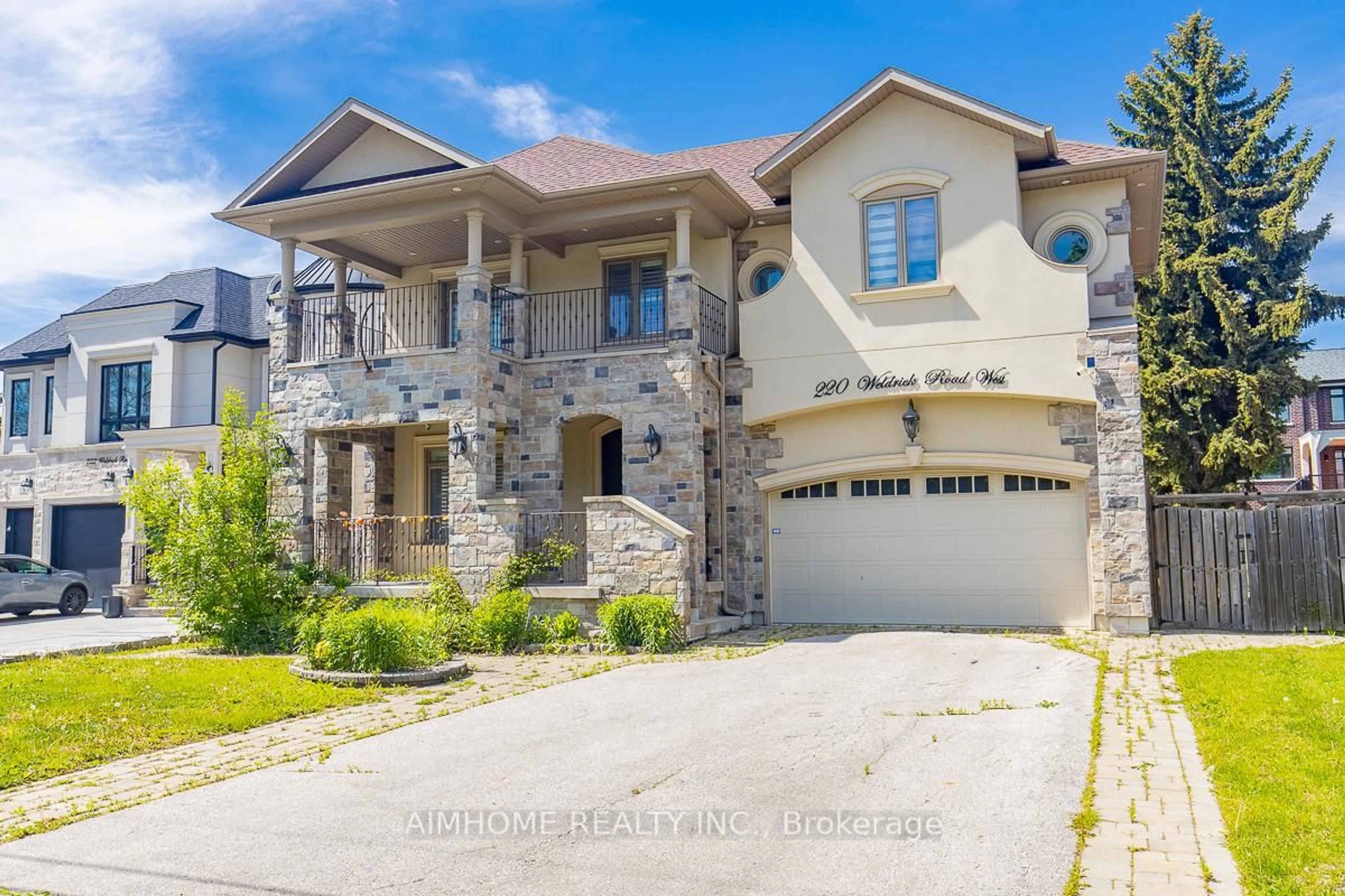 Home with brick exterior material, street for 220 Weldrick Rd, Richmond Hill Ontario L4C 3V3