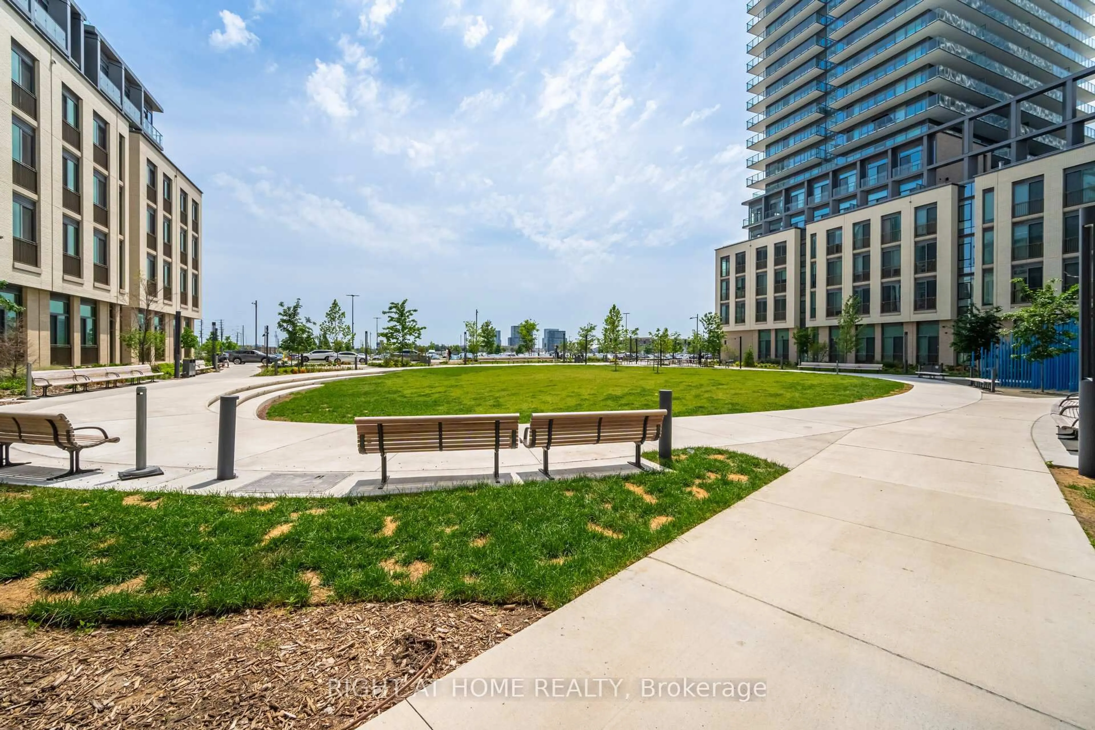 Patio, water/lake/river/ocean view for 7890 Jane St #508, Vaughan Ontario L4K 0K9