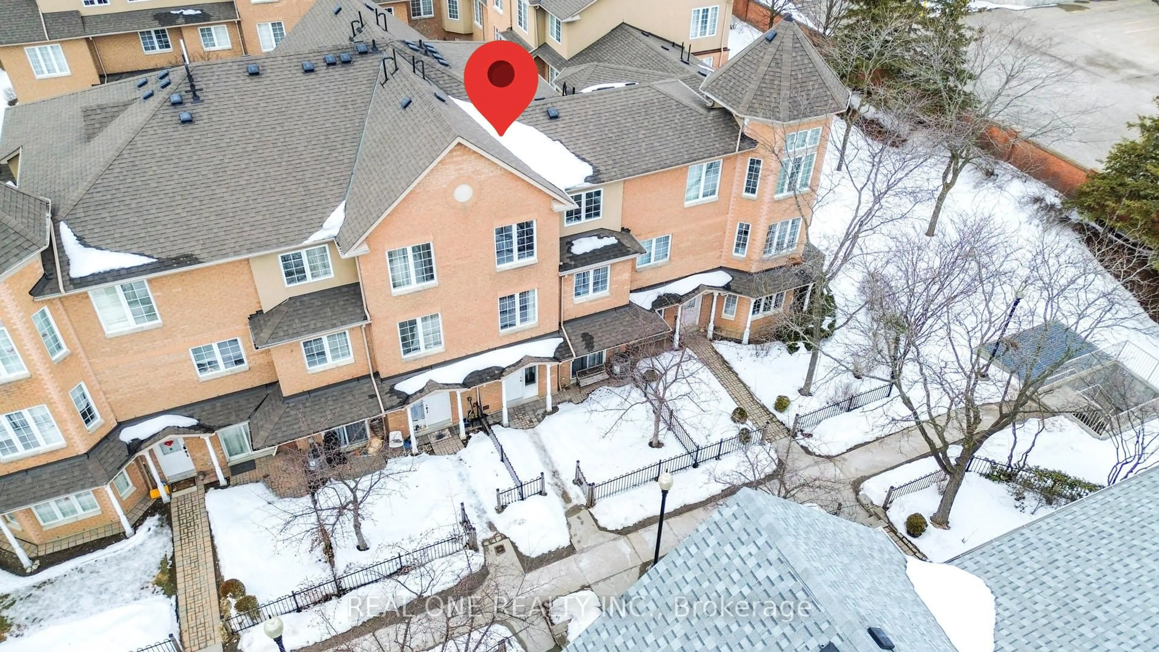 A pic from outside/outdoor area/front of a property/back of a property/a pic from drone, city buildings view from balcony for 12 St Moritz Way #17, Markham Ontario L3R 4E8