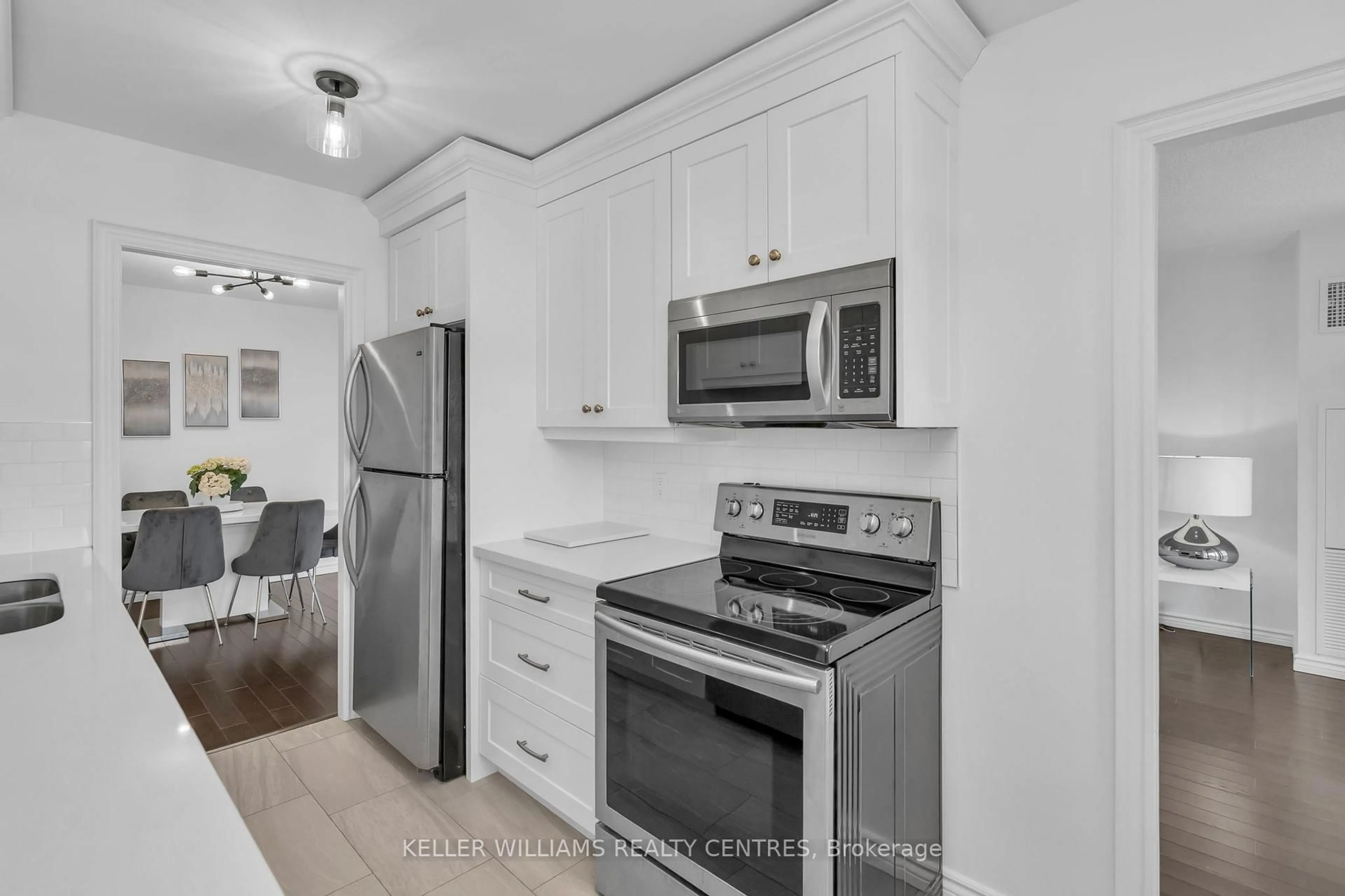 Standard kitchen, unknown for 7811 Yonge St #407, Markham Ontario L3T 4S3