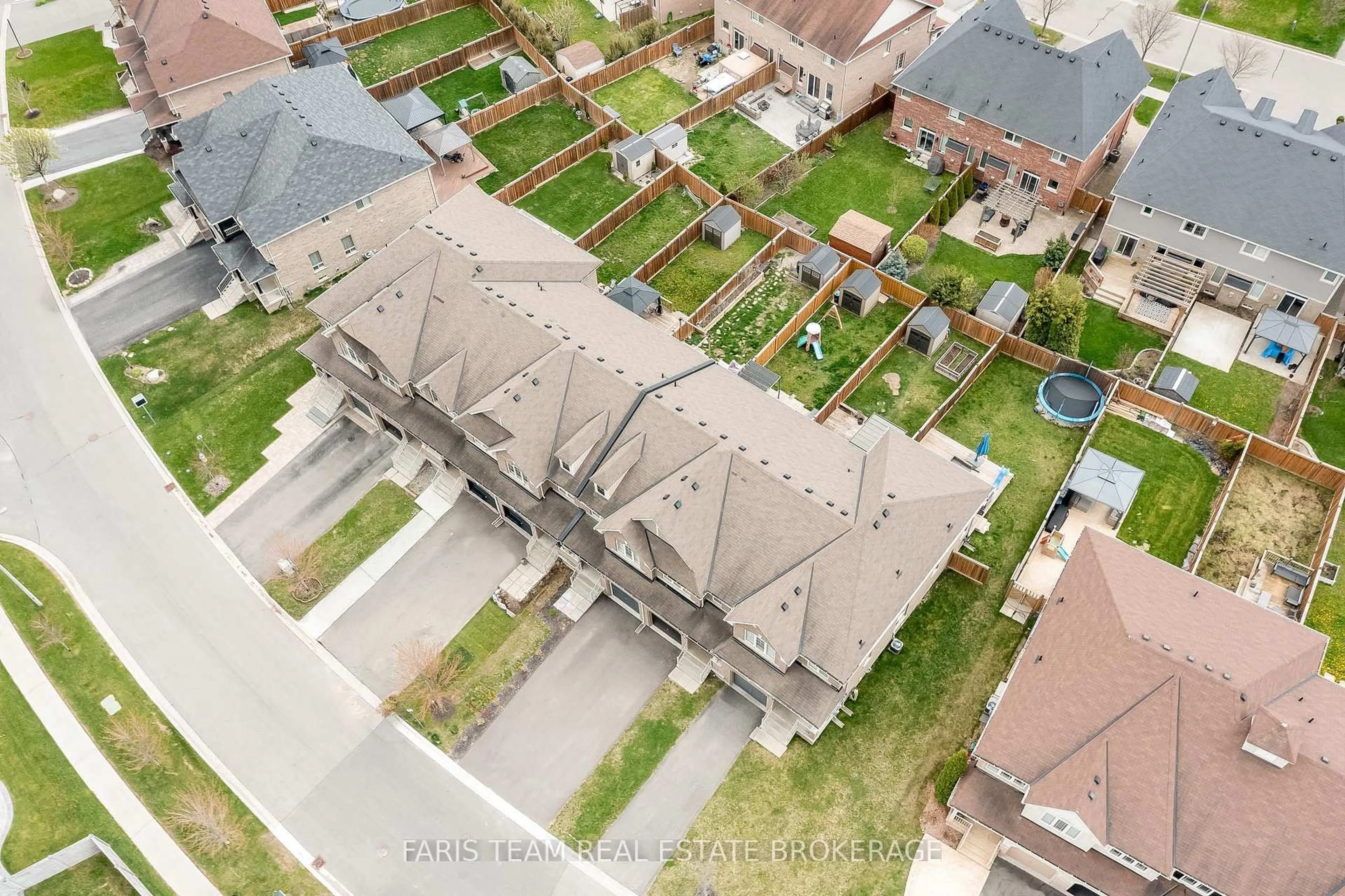 A pic from outside/outdoor area/front of a property/back of a property/a pic from drone, street for 97 McGahey St, New Tecumseth Ontario L0G 1W0