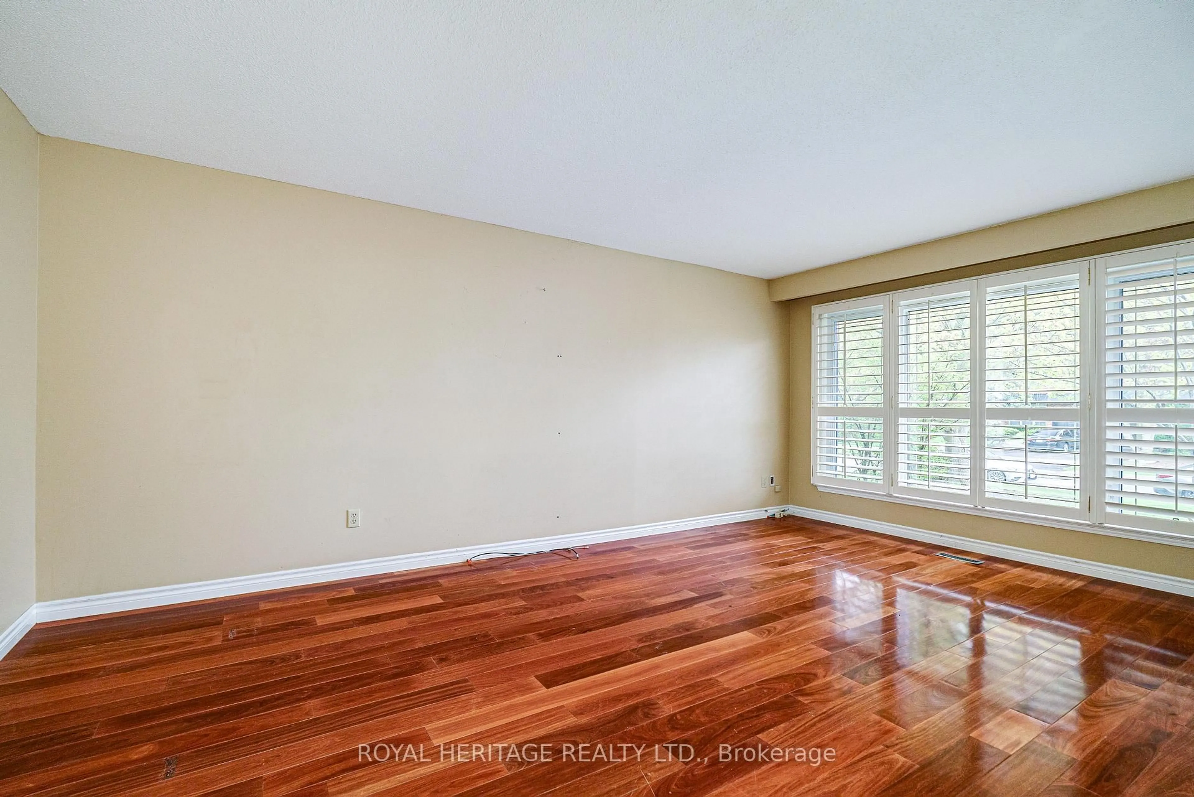 A pic of a room for 100 Squire Bakers Lane, Markham Ontario L3P 3H2