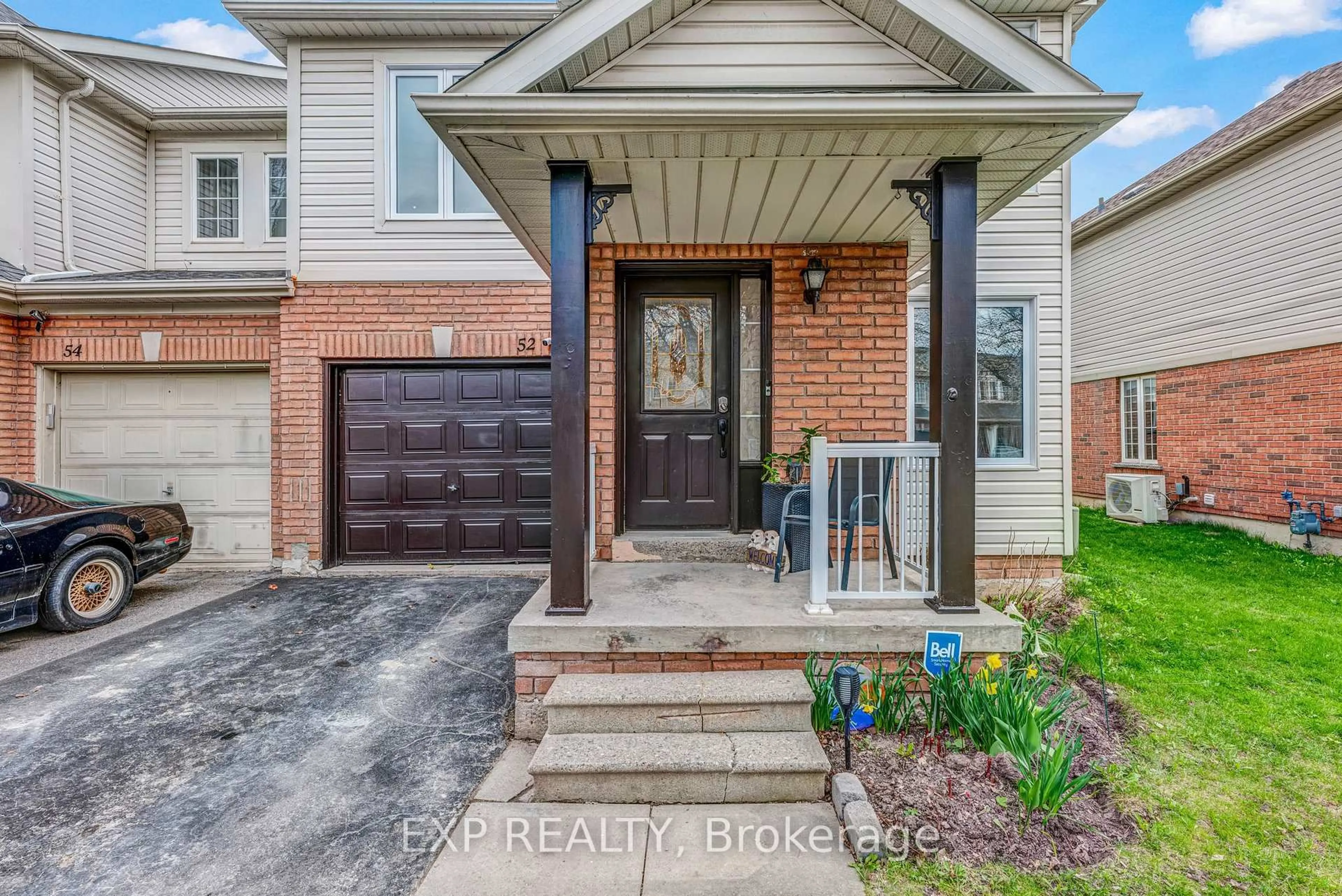 Home with brick exterior material, street for 52 Glasgow Cres, Georgina Ontario L4P 4B3