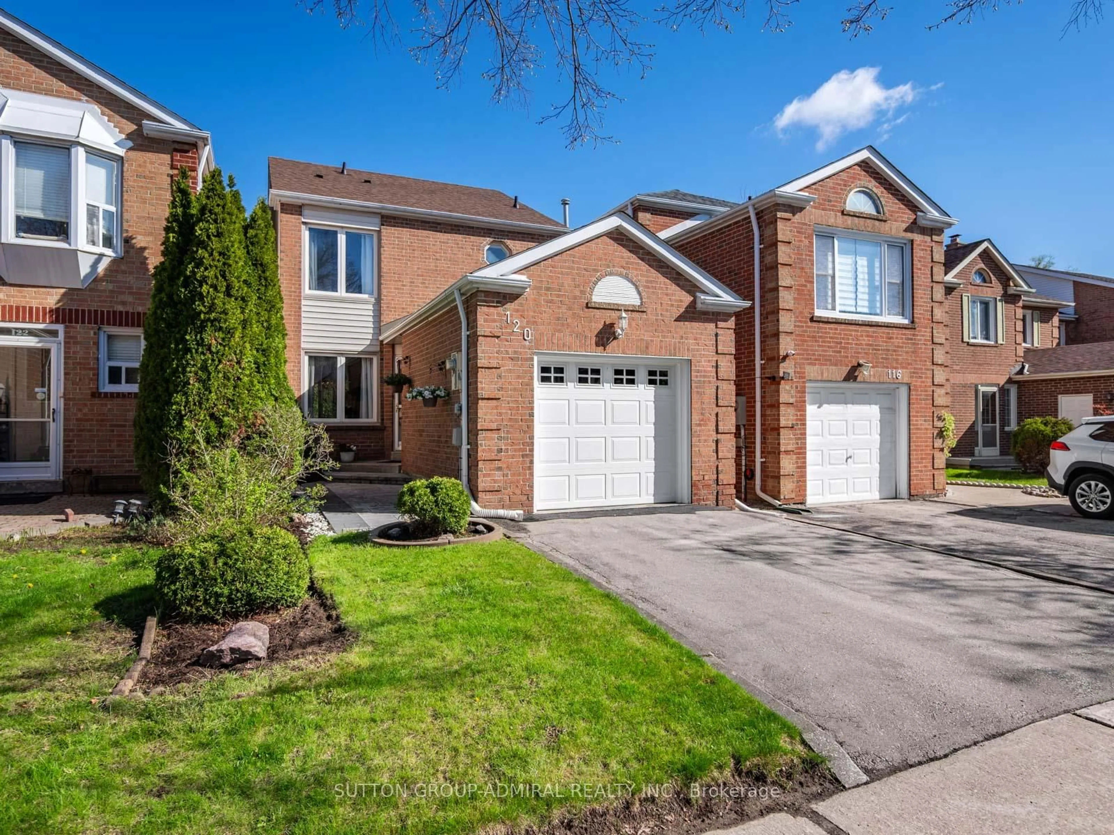 Home with brick exterior material, street for 120 Glenmanor Way, Vaughan Ontario L4J 3E5
