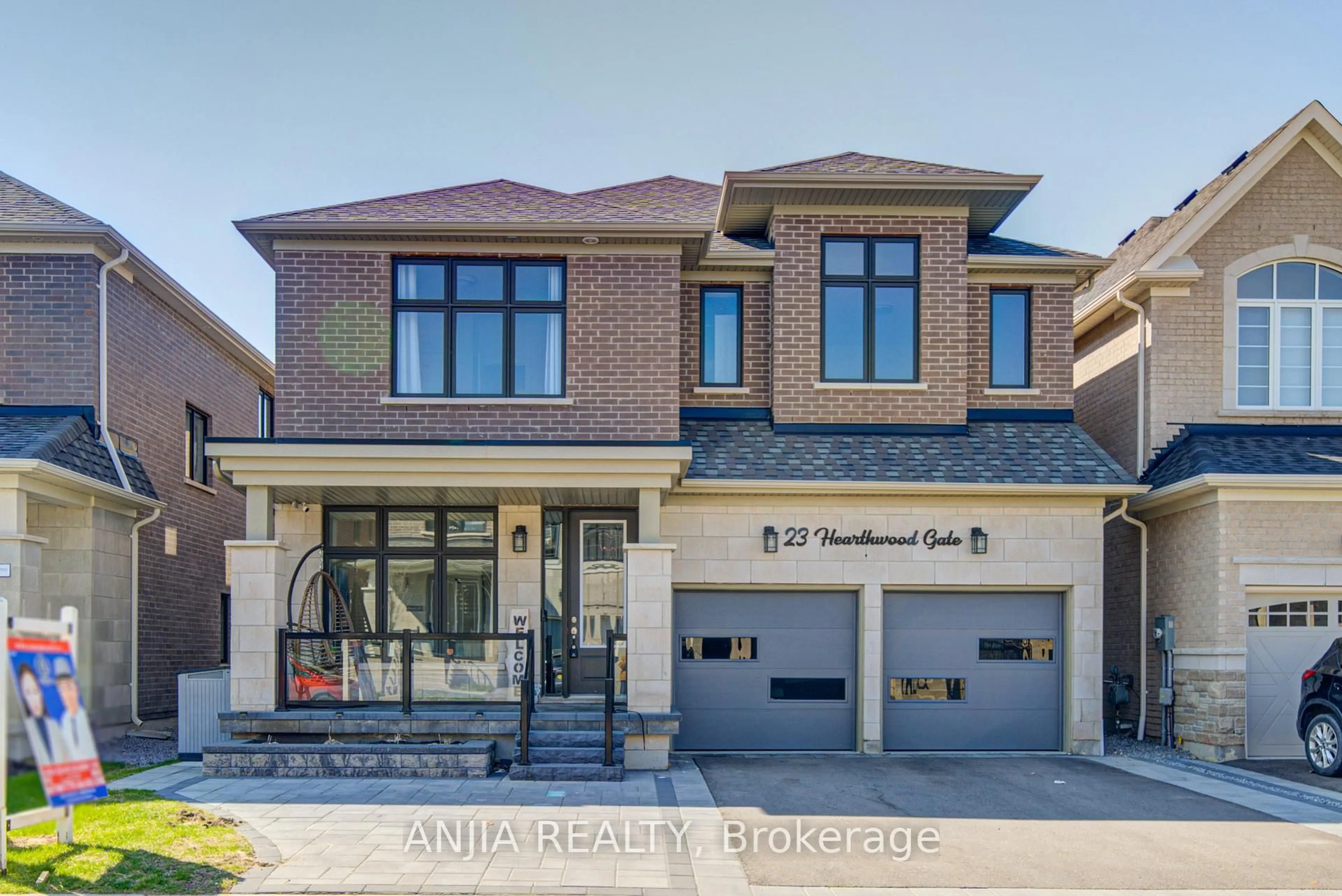 Home with brick exterior material, street for 23 Hearthwood Gate, Whitchurch-Stouffville Ontario L4A 4X1