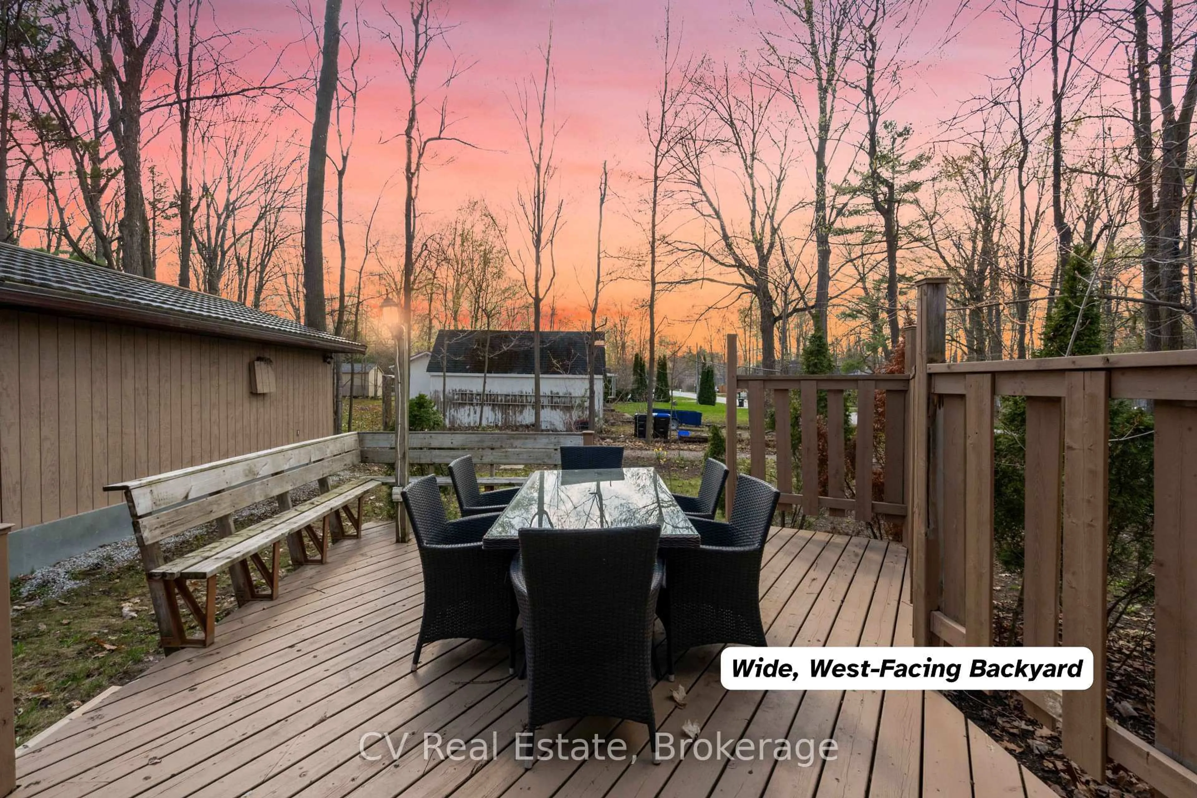 Patio, water/lake/river/ocean view for 3866 Dixon Rd, Innisfil Ontario L9S 2R9
