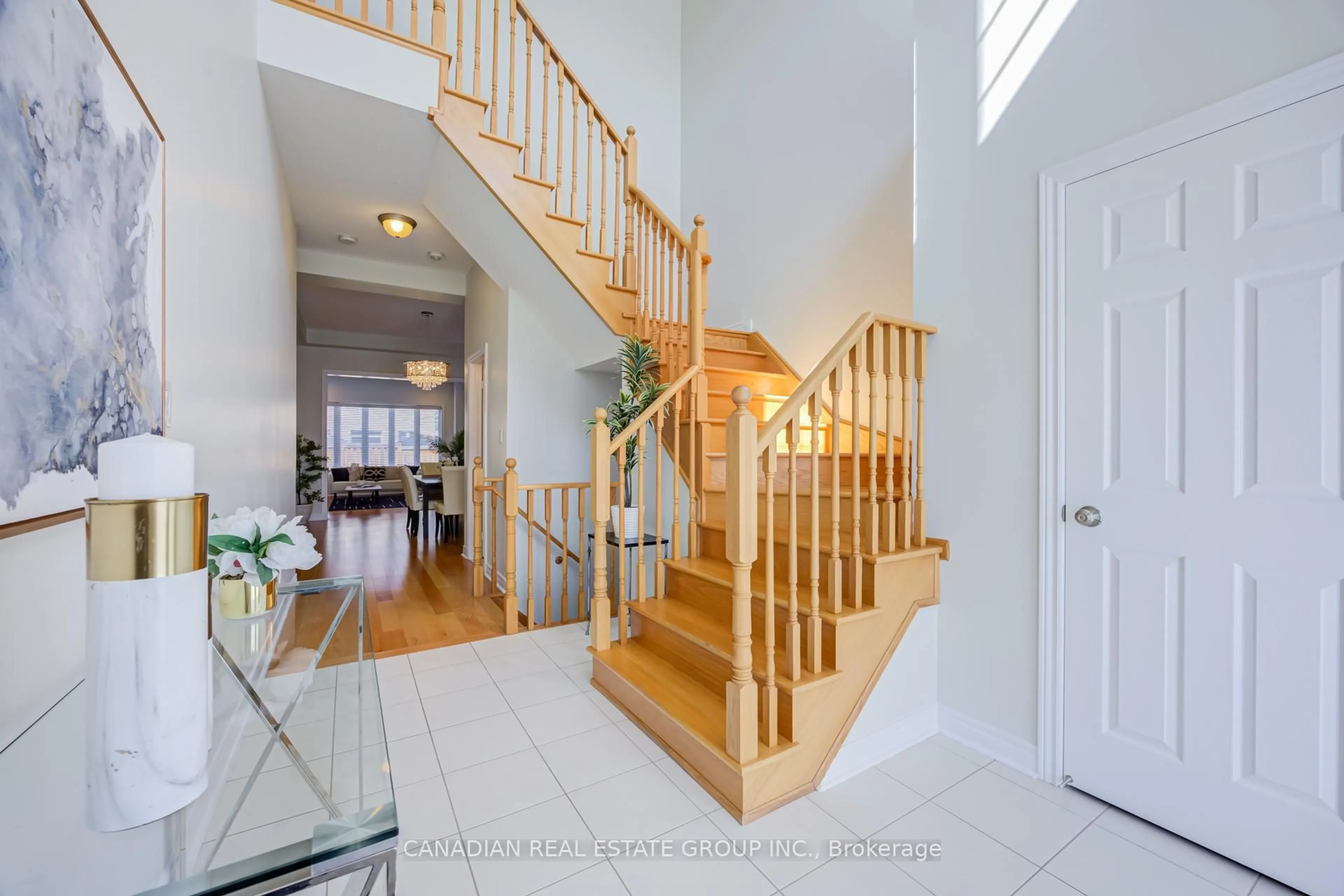 Unknown for 22 Schwalm Cres, New Tecumseth Ontario L0G 1W0