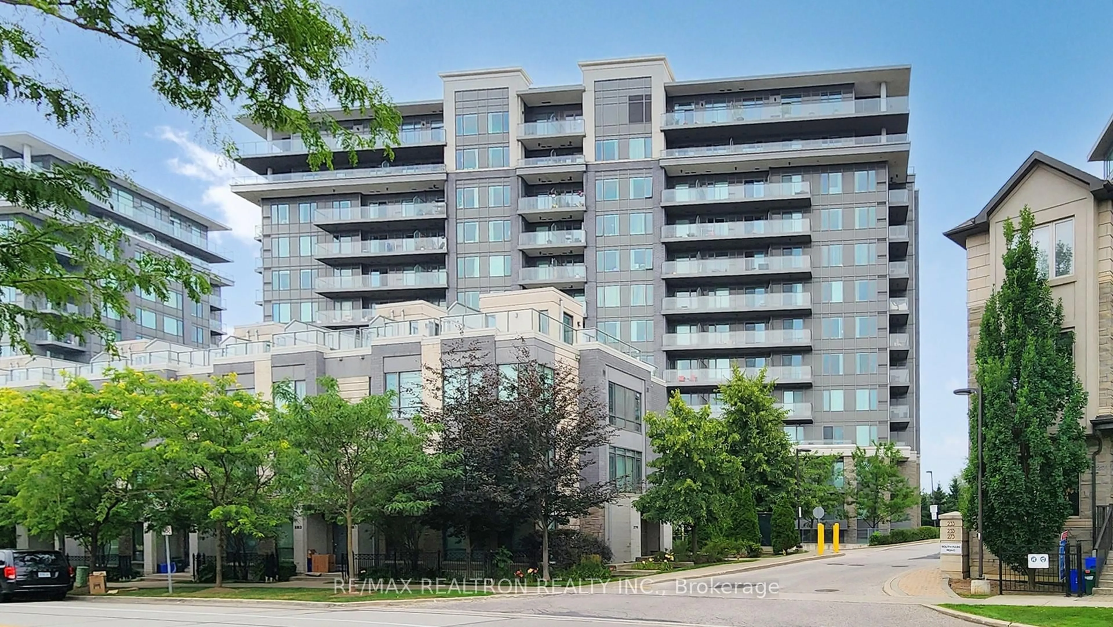 Unknown for 277 South Park Rd #203, Markham Ontario L3T 0B7