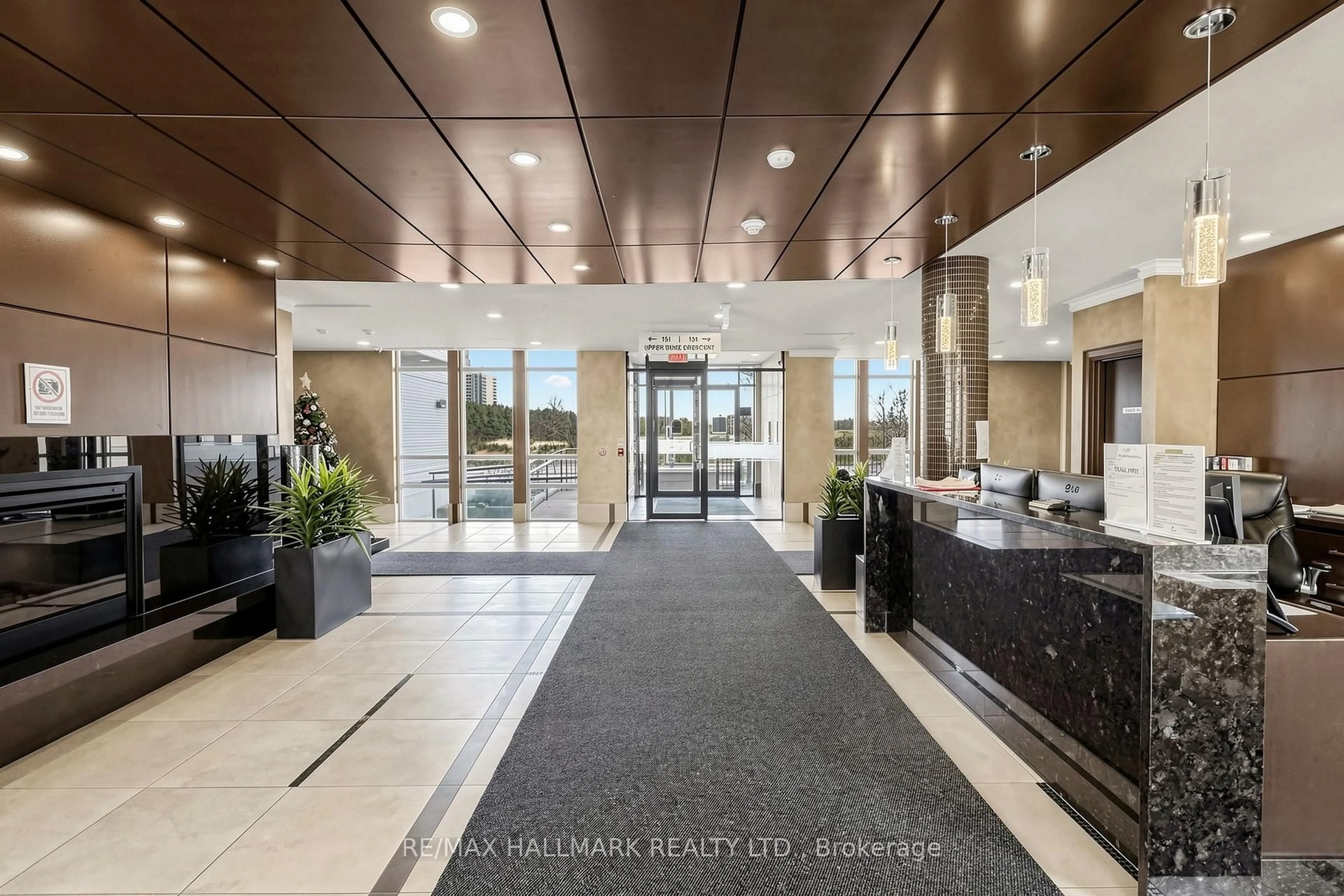 Lobby for 151 Upper Duke Cres #203, Markham Ontario L6G 0E1