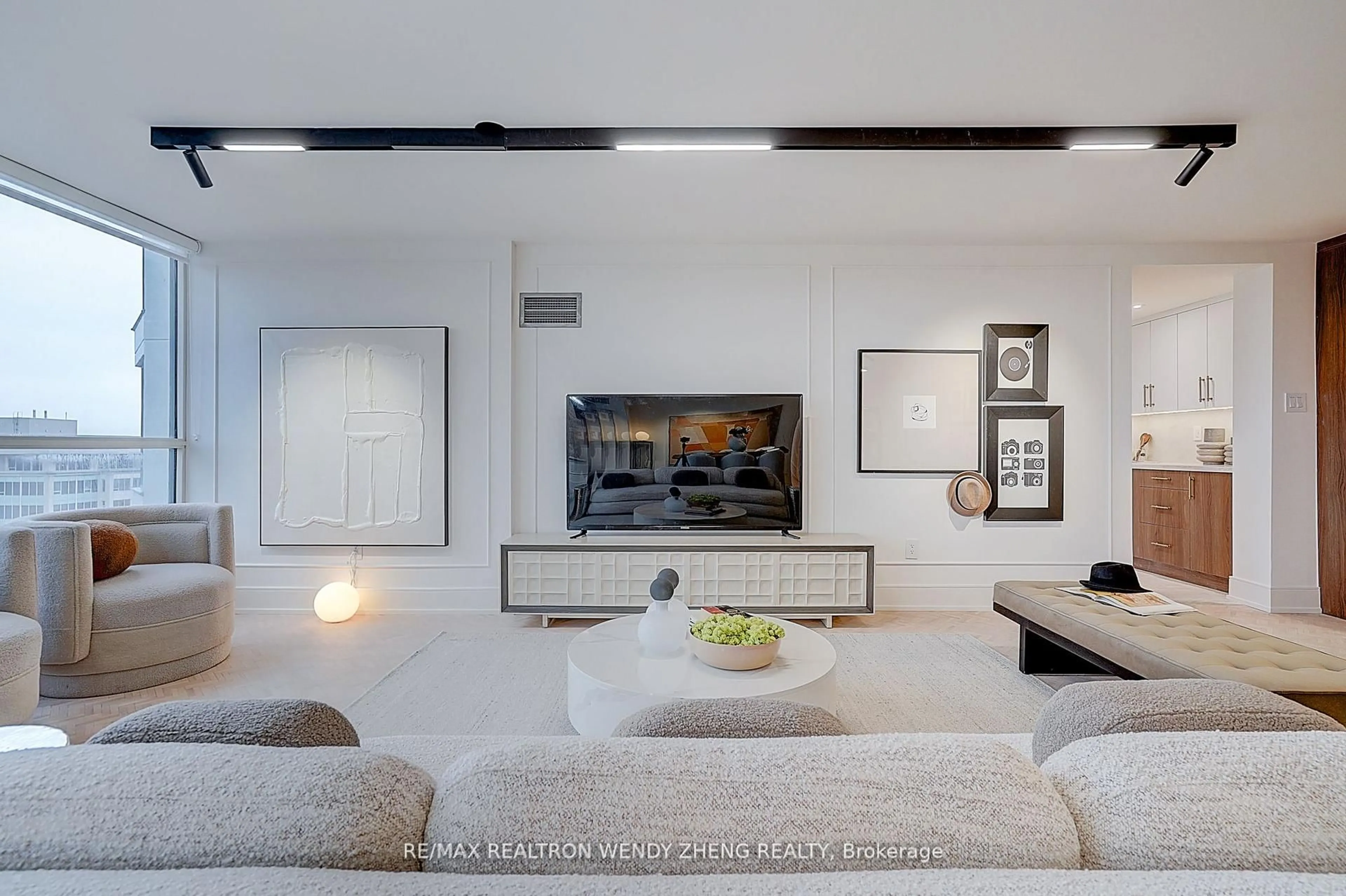 Home theater for 1 Clark Ave #608, Vaughan Ontario L4J 7Y6