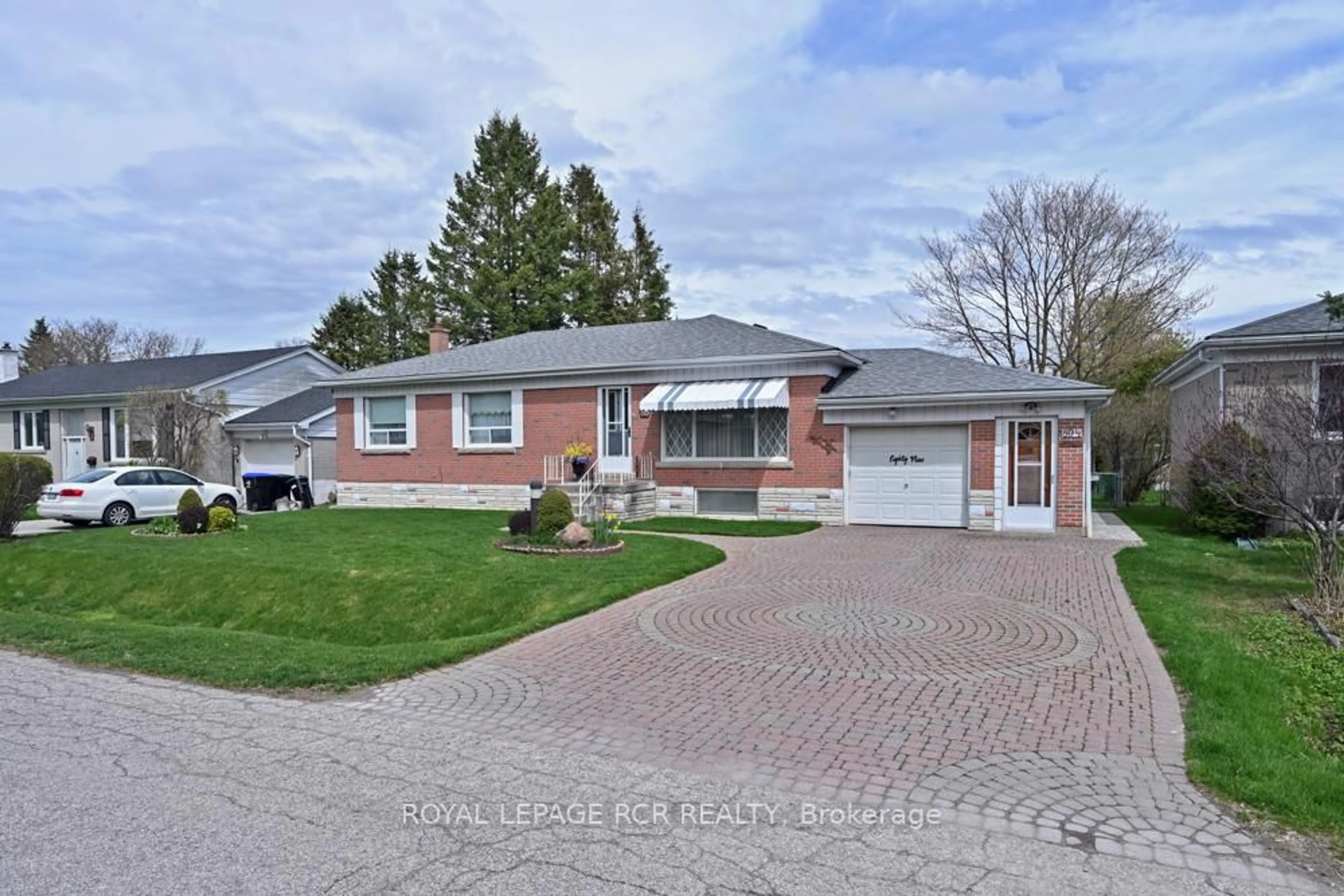 Home with brick exterior material, street for 89 William St, New Tecumseth Ontario L9R 1N2