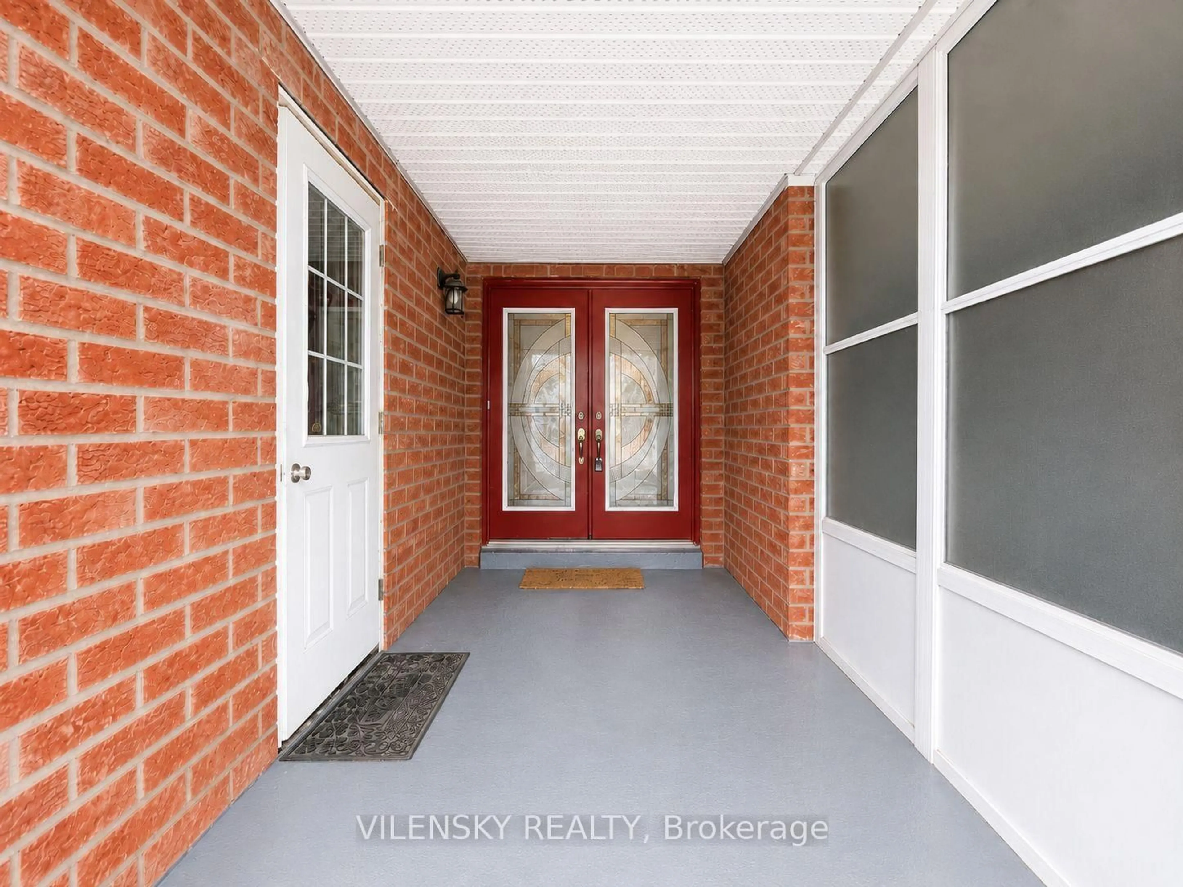 Indoor entryway for 77 Billingsley Cres, Markham Ontario L3S 4P2