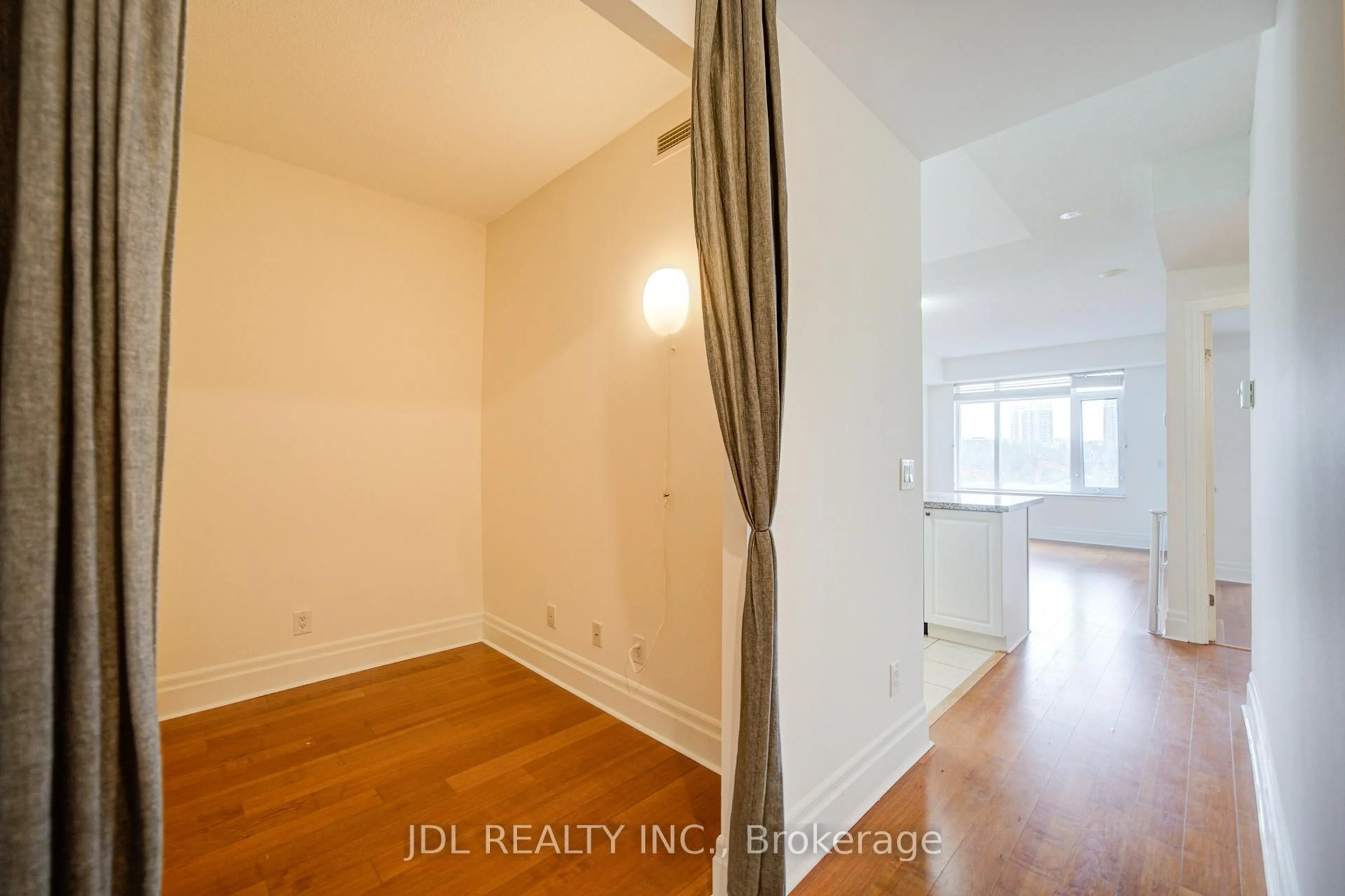 A pic of a room for 111 Upper Duke Cres #214, Markham Ontario L6G 0C8