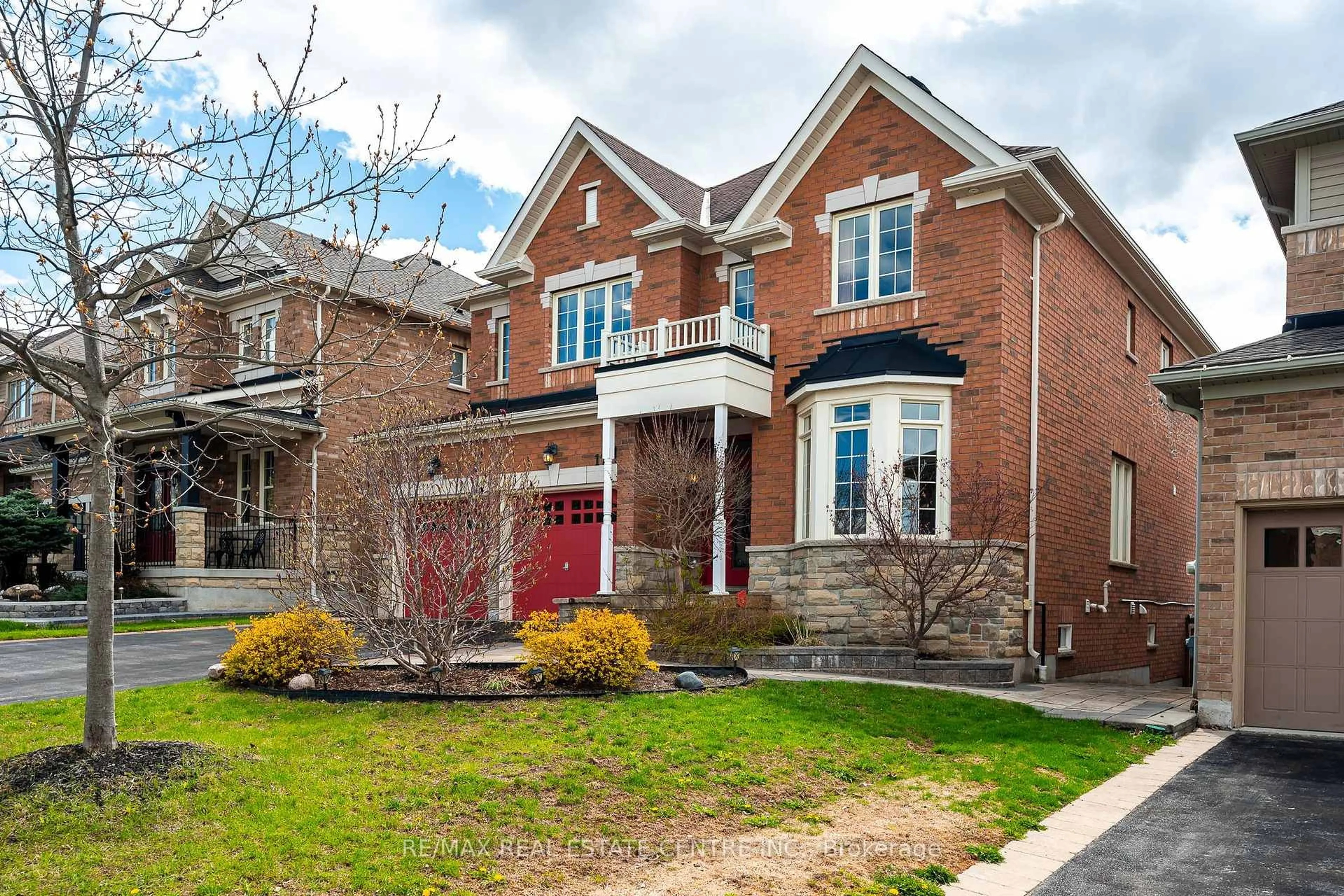 Home with brick exterior material, street for 17 Mason Dr, New Tecumseth Ontario L9R 0M1