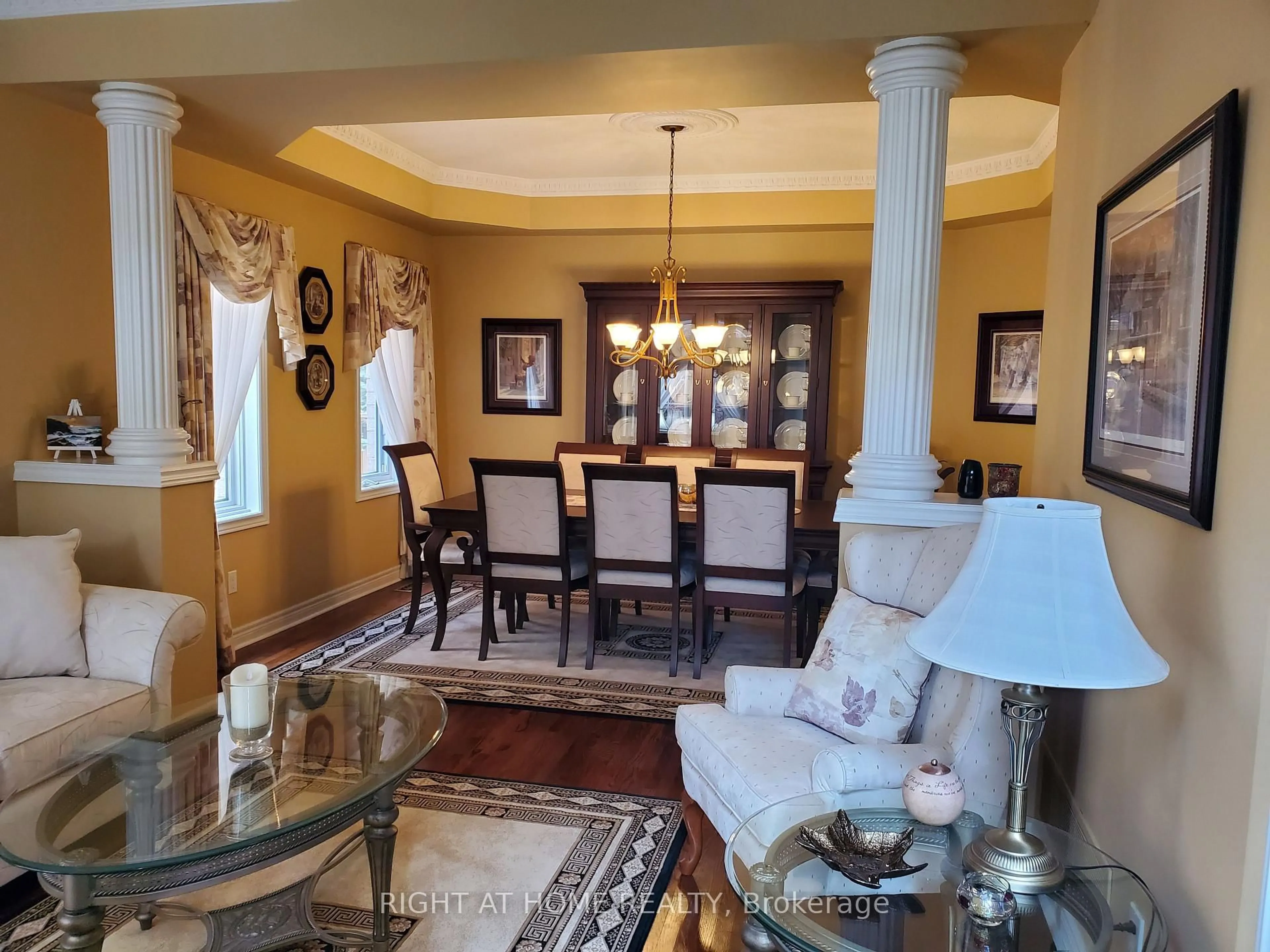 Dining room, ceramic/tile floor for 10 Red Ash Dr, Markham Ontario L3S 4B6