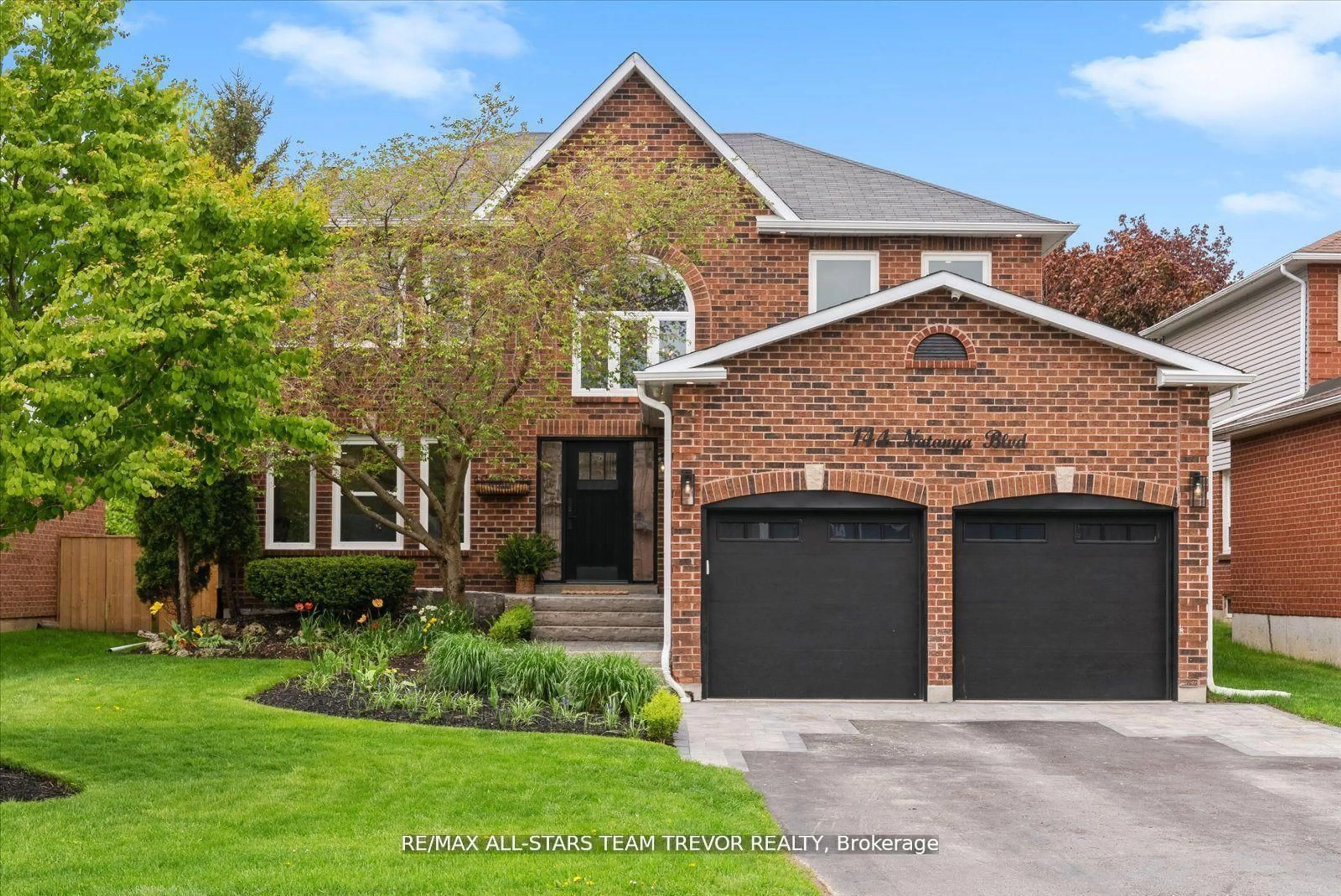 Home with brick exterior material, street for 144 Natanya Blvd, Georgina Ontario L4P 3N2