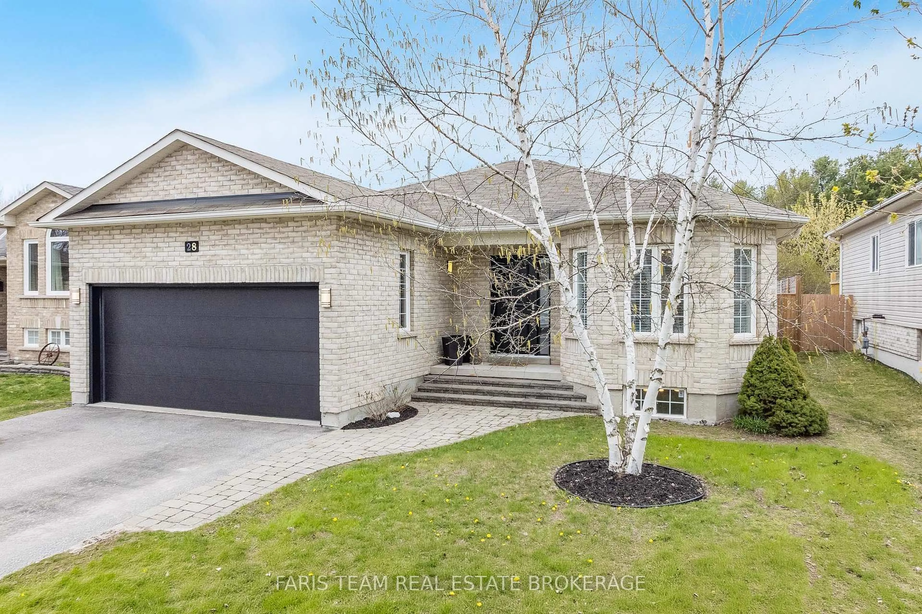 Home with brick exterior material, street for 28 Stonemount Cres, Essa Ontario L0M 1B4
