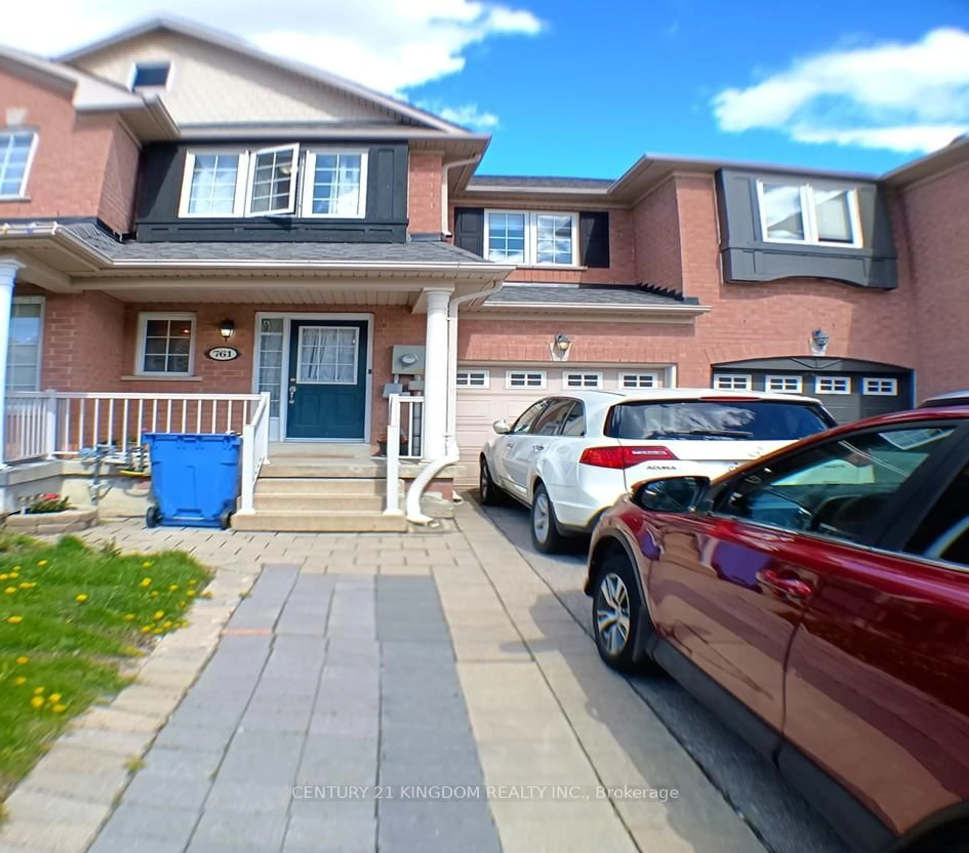 Unknown for 761 Joe Persechini Dr, Newmarket Ontario L3X 2S6