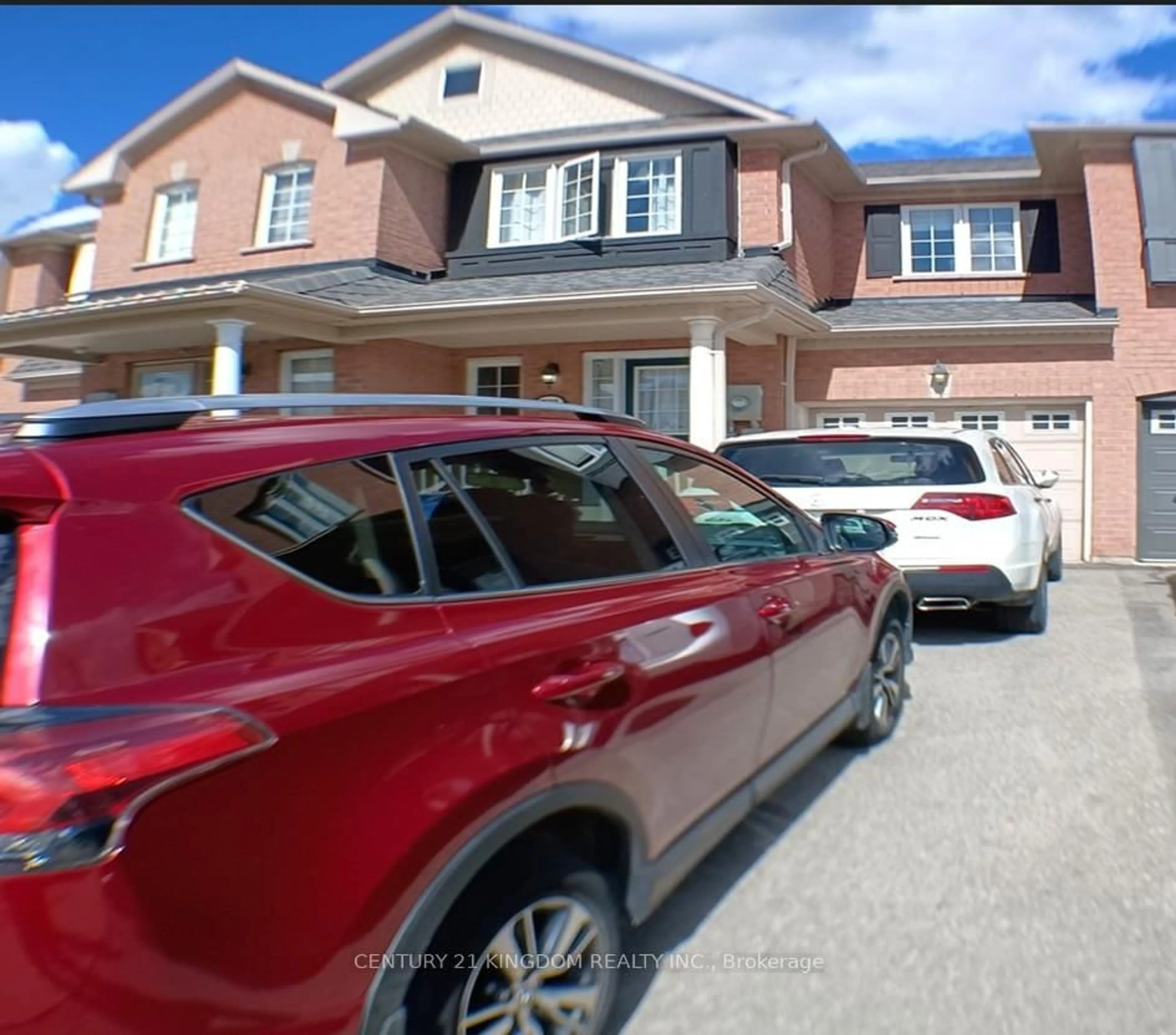Unknown for 761 Joe Persechini Dr, Newmarket Ontario L3X 2S6