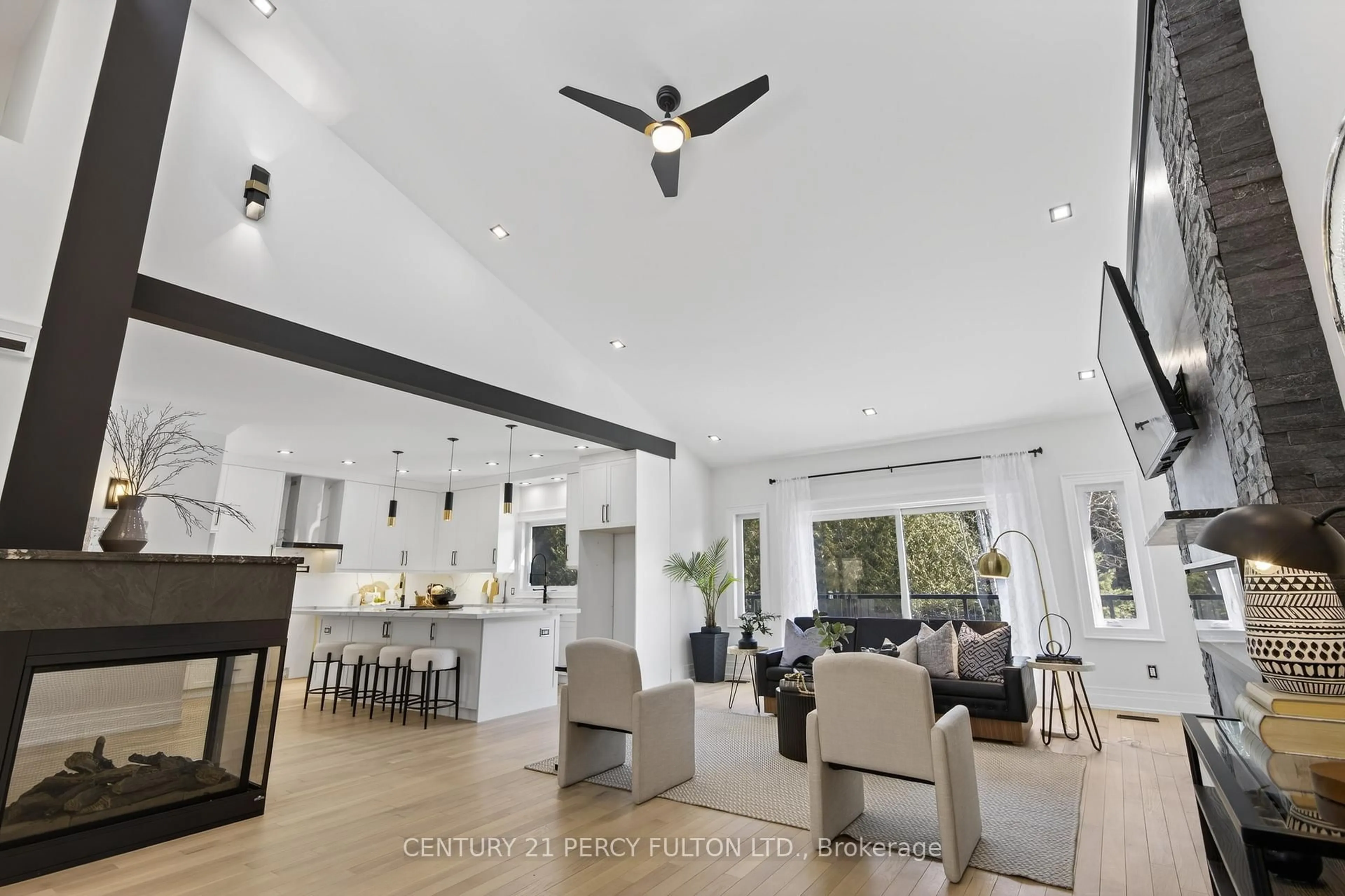 Open concept kitchen, unknown for 9243 County Road 1, Adjala-Tosorontio Ontario L0N 1P0