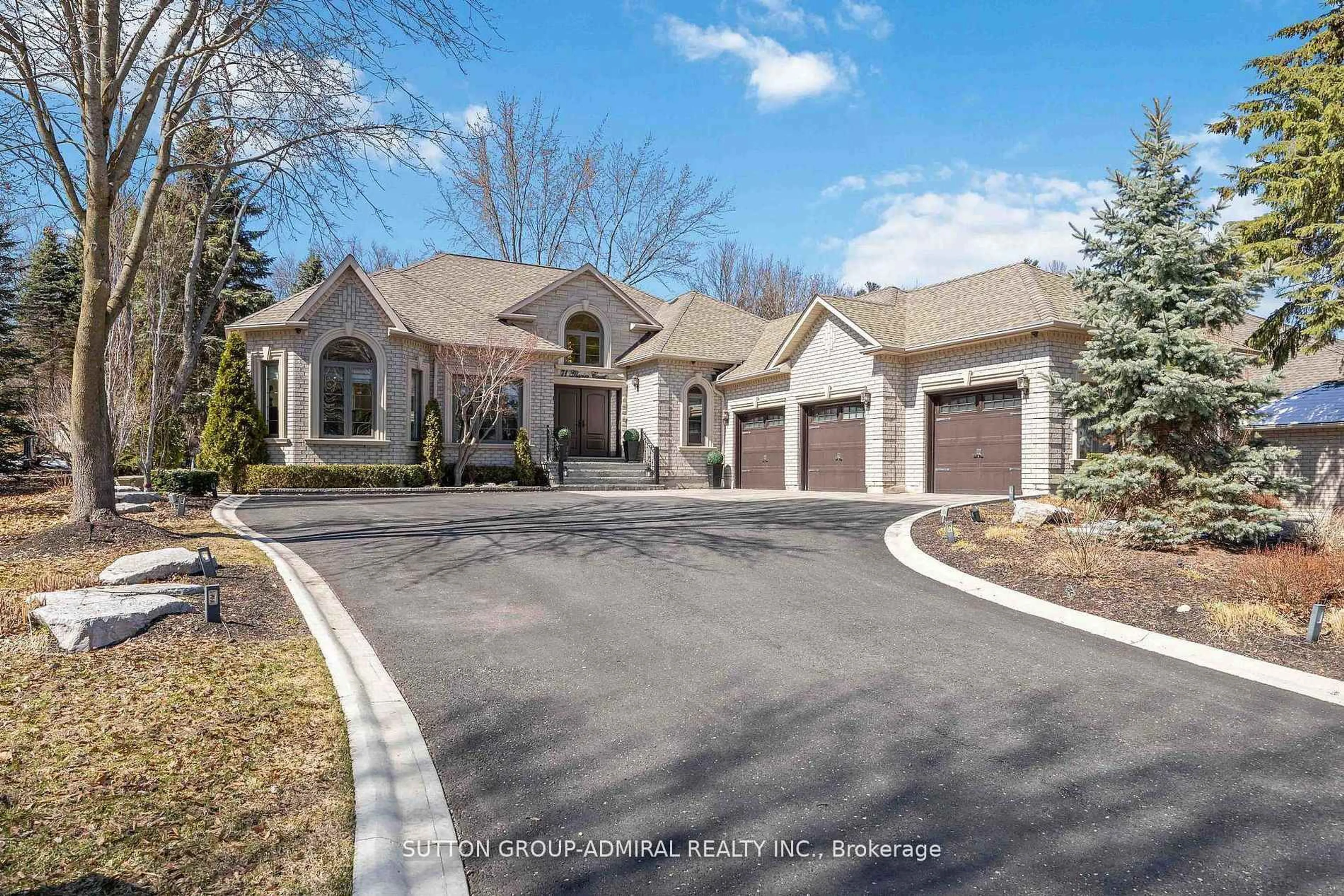 Home with brick exterior material, street for 71 Glacier Crt, Vaughan Ontario L6A 2V3