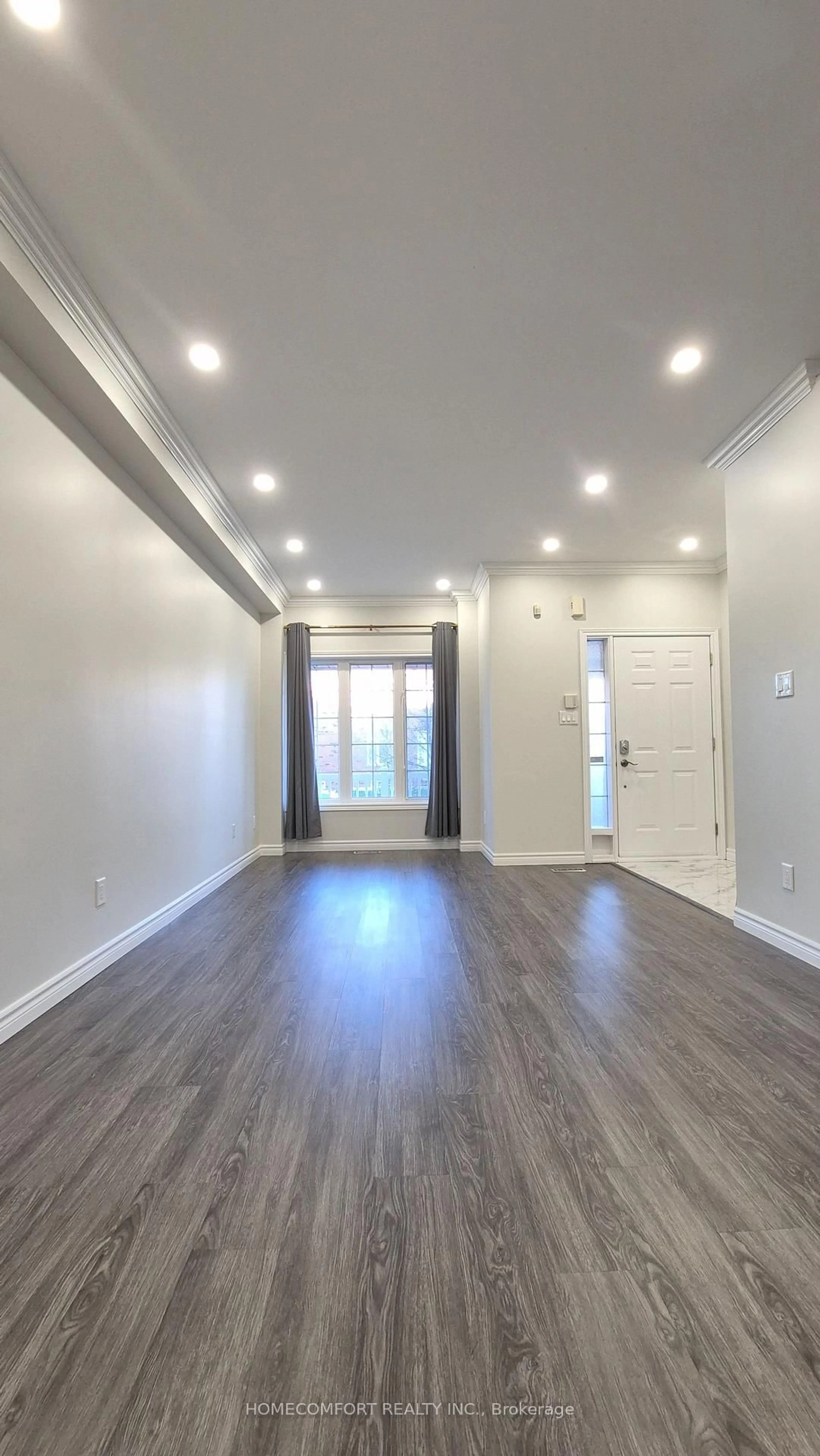 A pic of a room for 4 Caymus St, Richmond Hill Ontario L4B 4G4