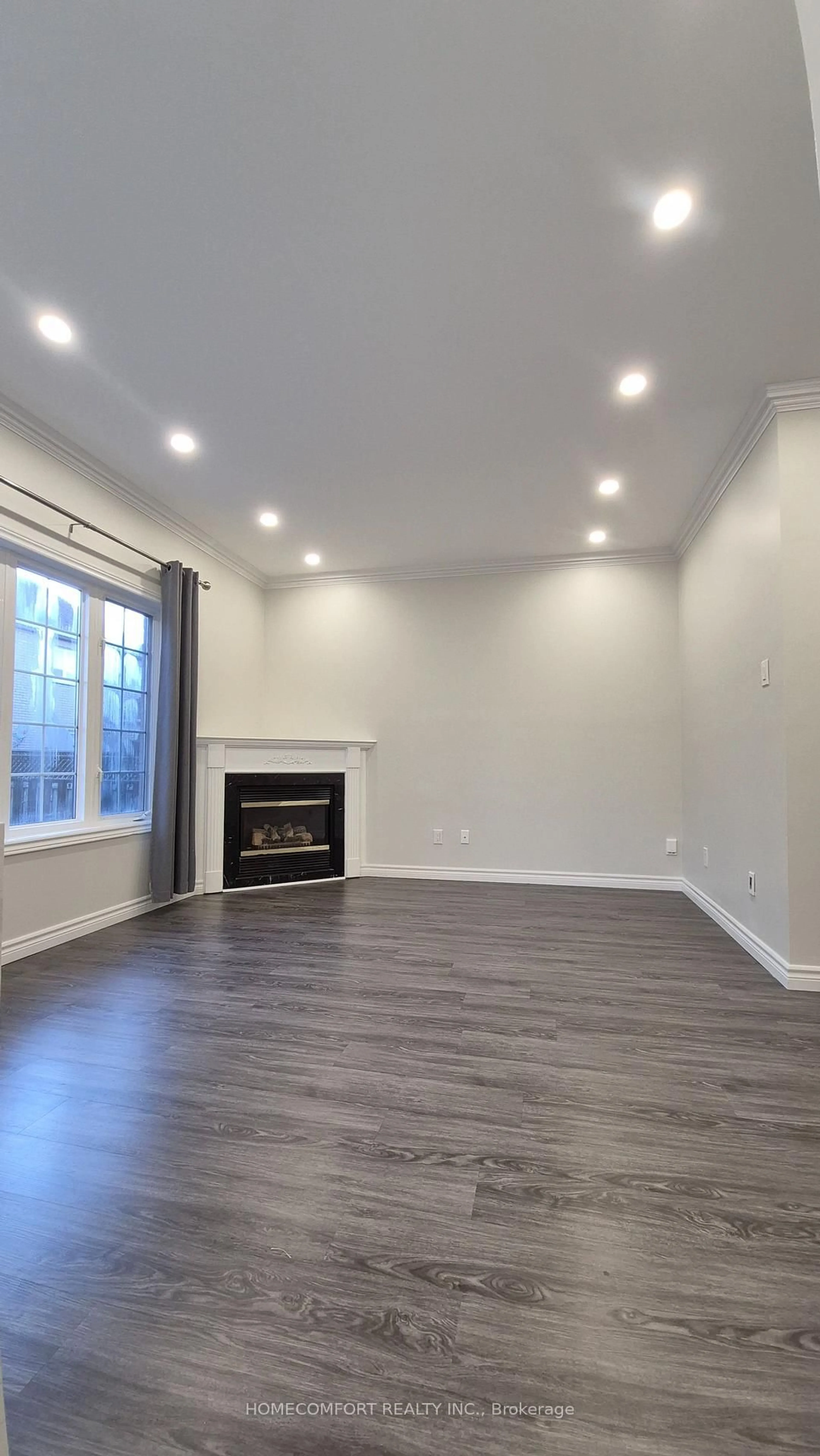 A pic of a room for 4 Caymus St, Richmond Hill Ontario L4B 4G4