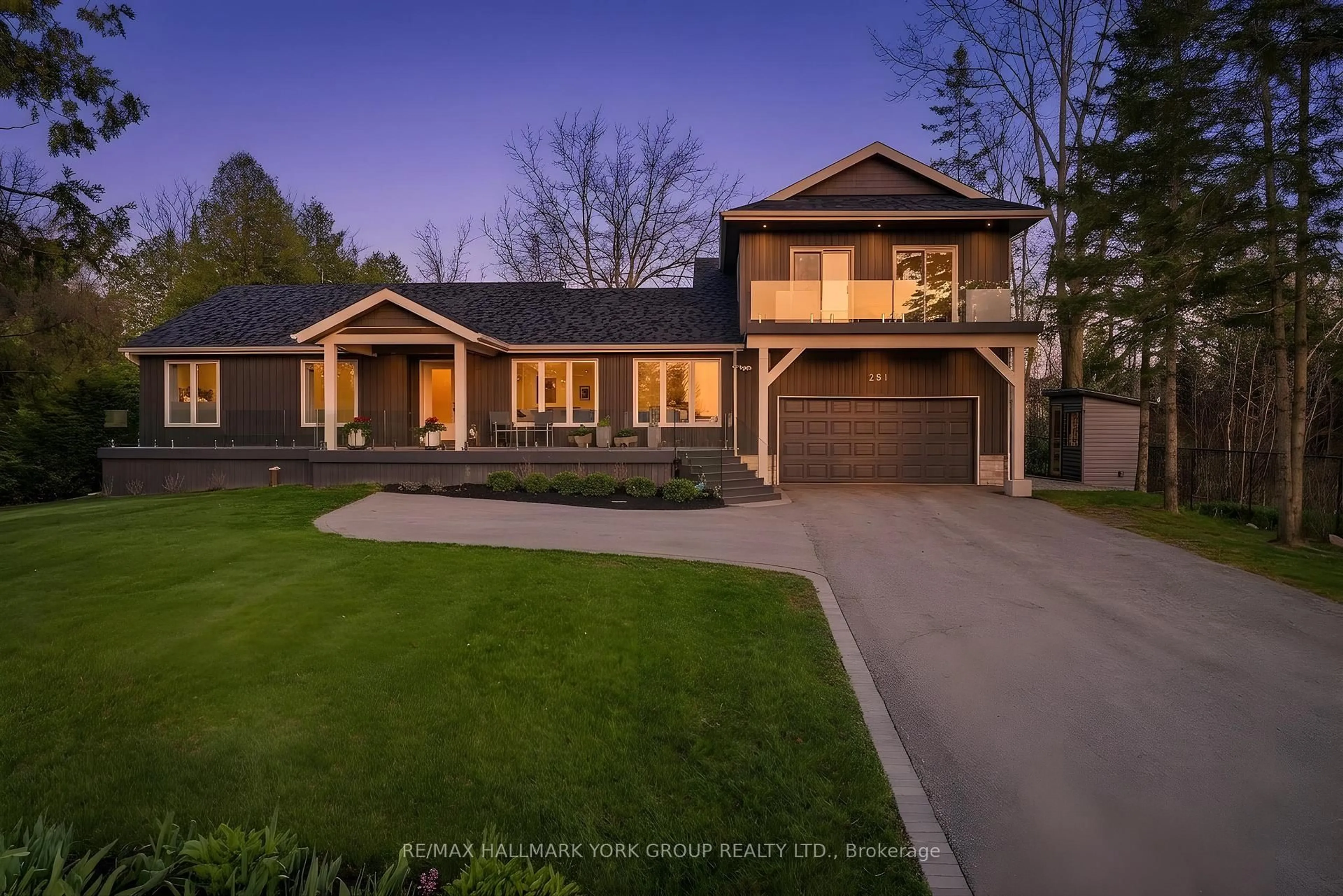 Home with vinyl exterior material, street for 281 Hedge Rd, Georgina Ontario L0E 1R0